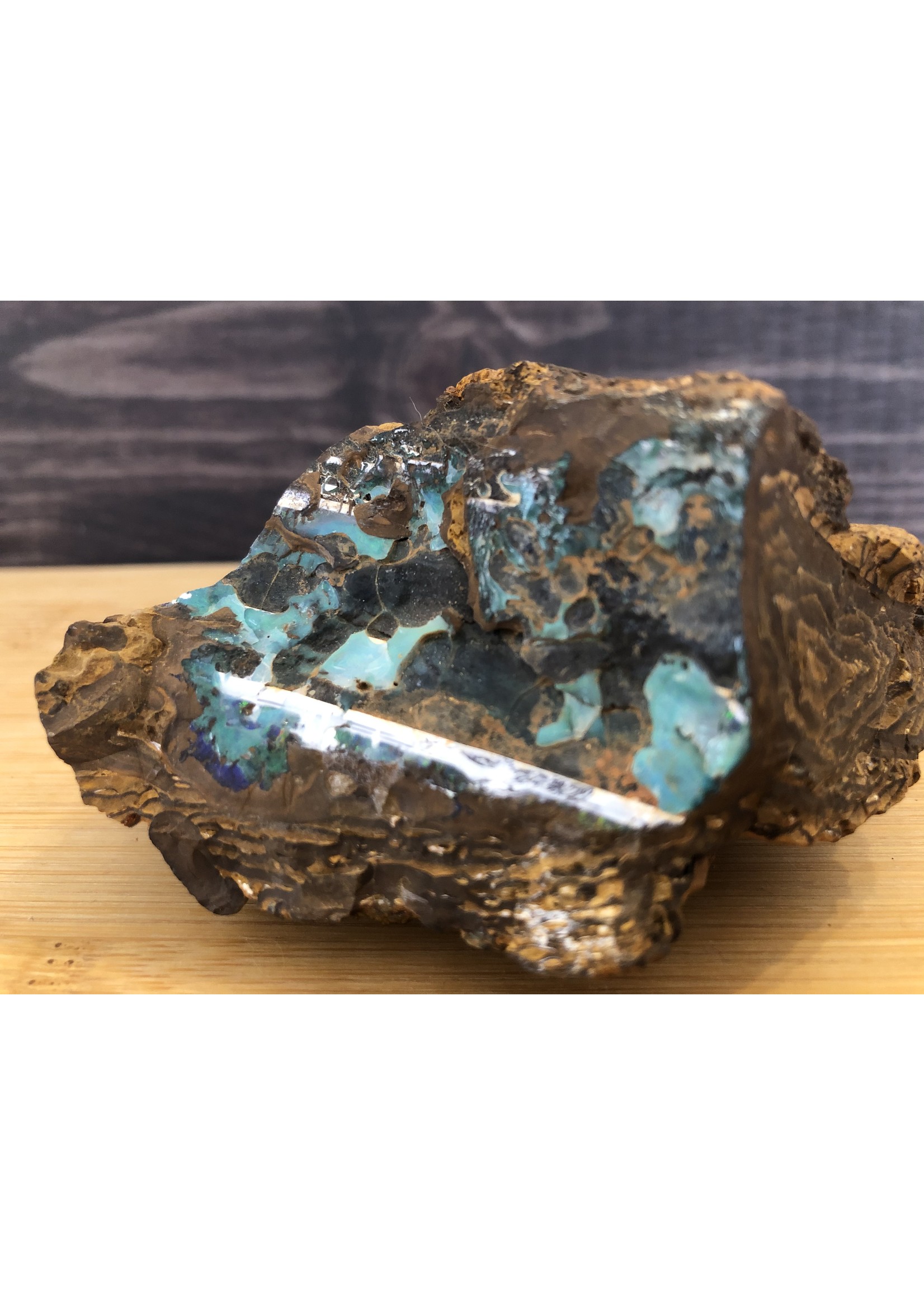 opale boulder rough-peppermint B