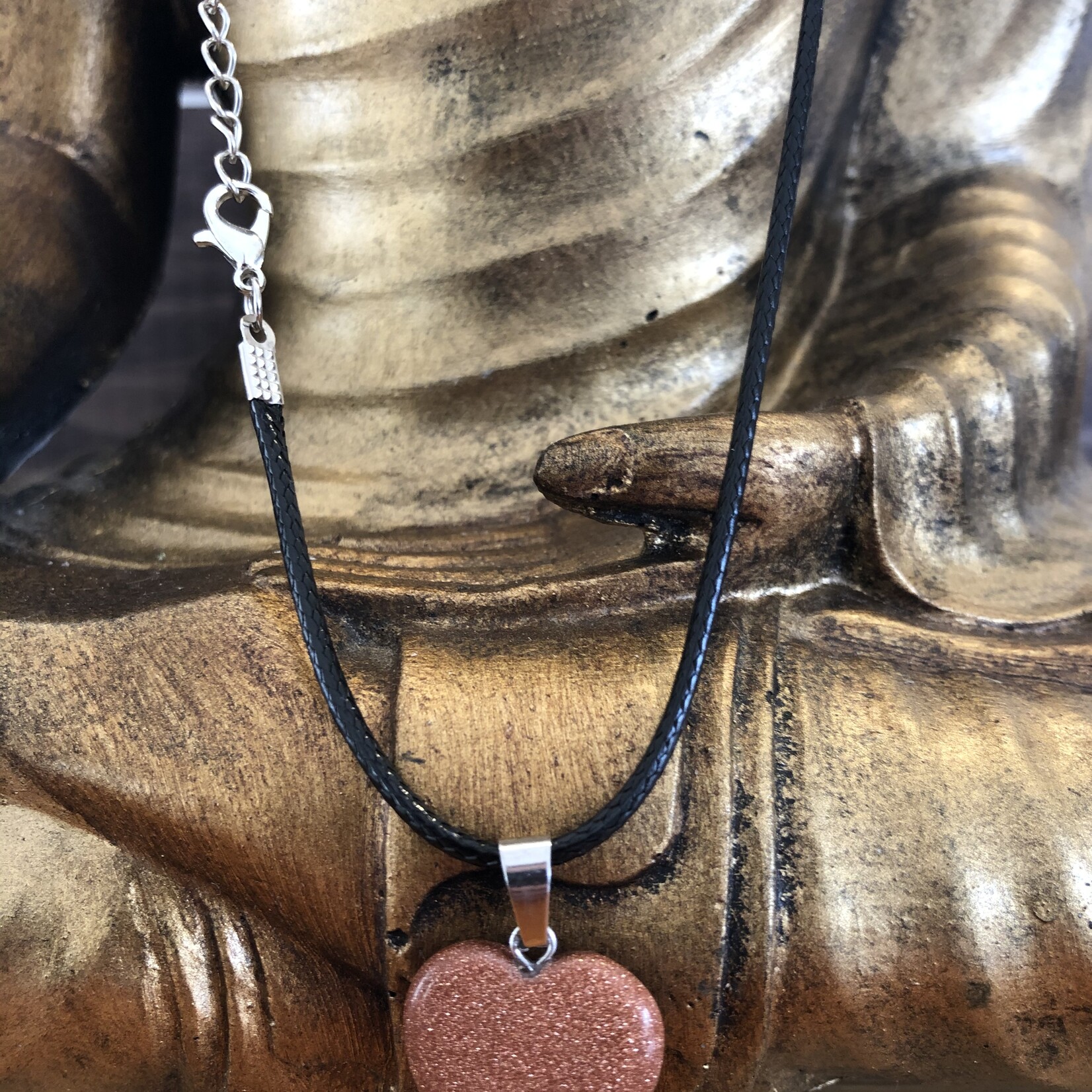 heart necklace golden sand