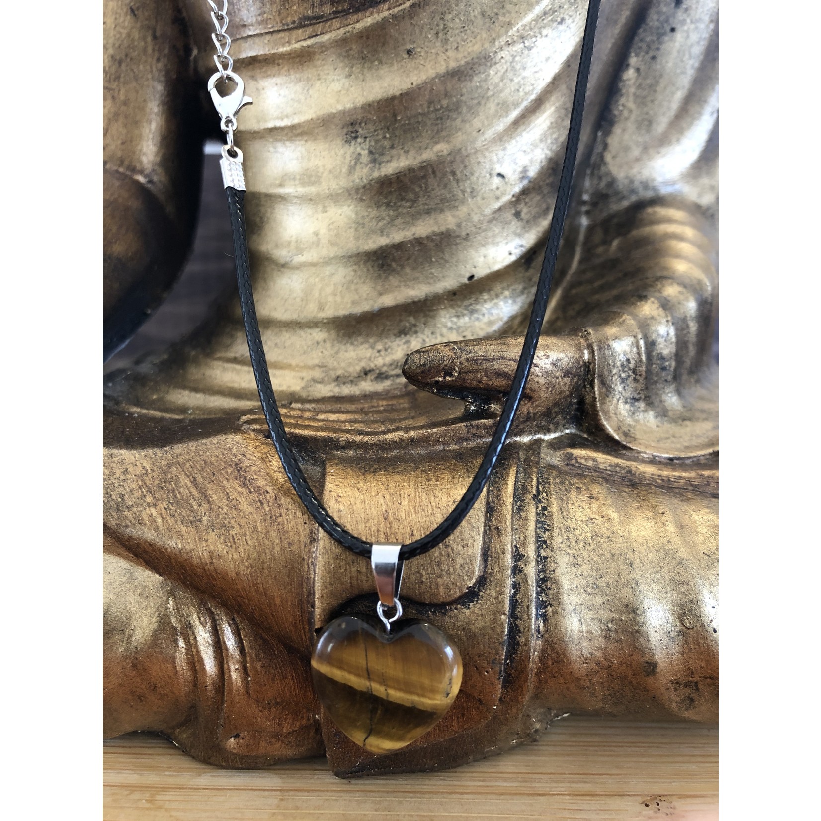 heart necklace tiger eye