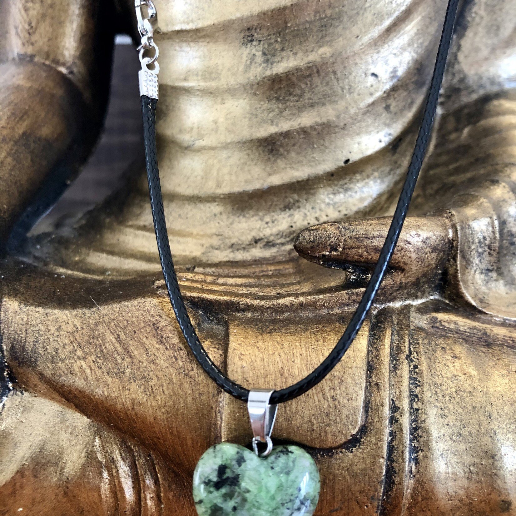 heart necklace rubis zoisite