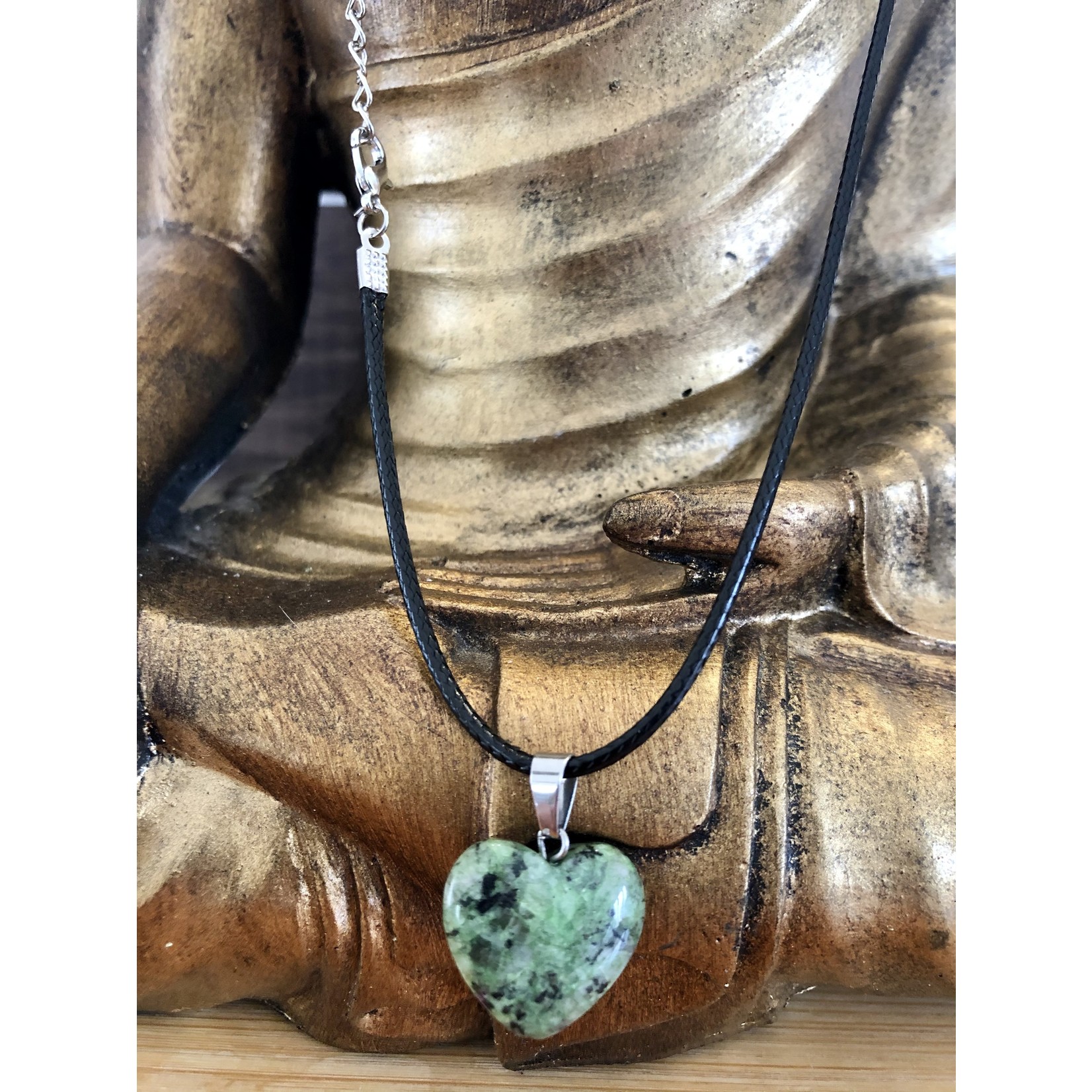 heart necklace rubis zoisite