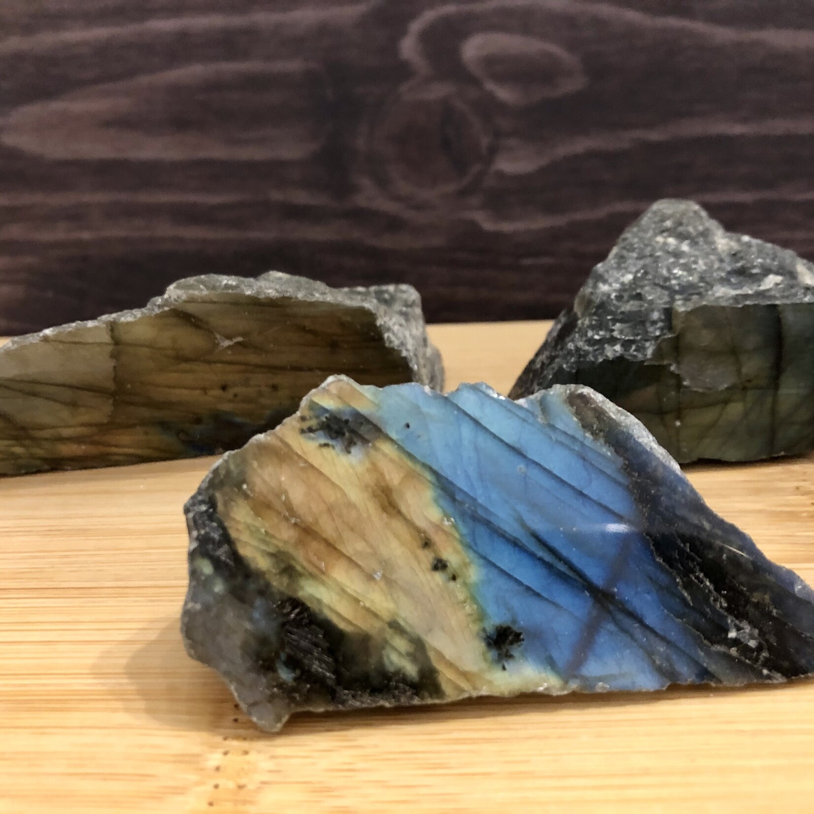 labradorite rough