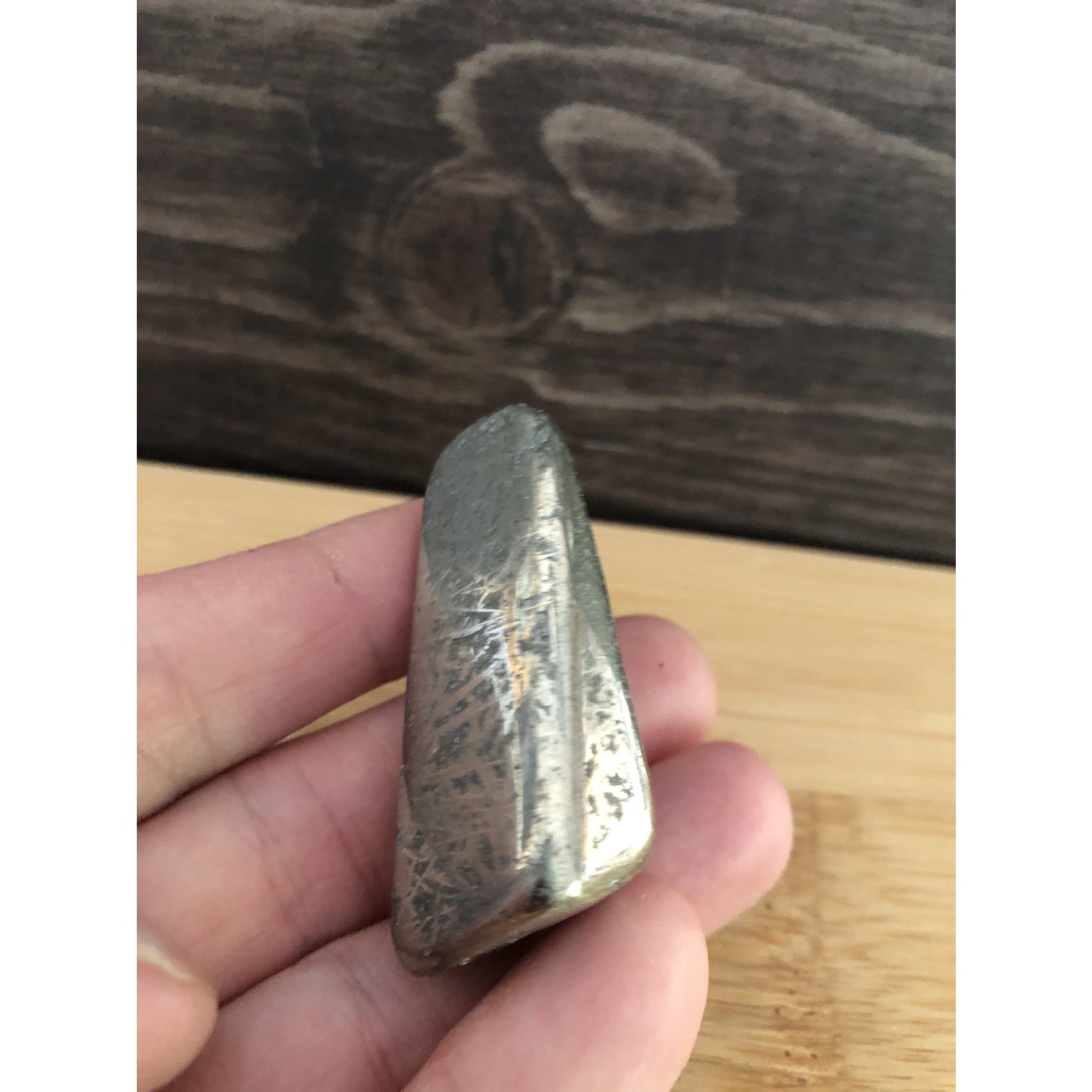 pyrite pierre de paume de main