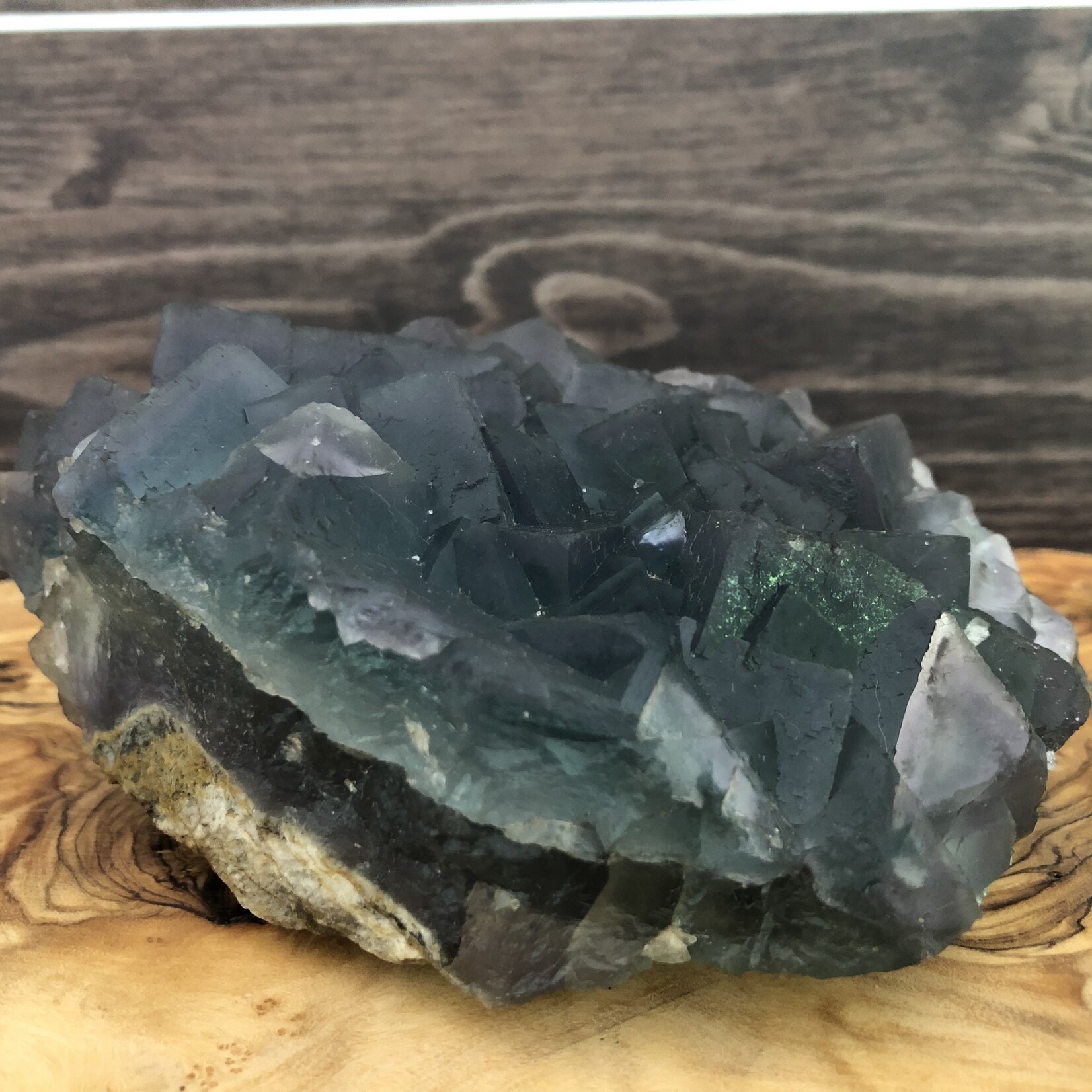 huge green fluorite cluster, large fluorite crystal, useful for general well-being, Deep Green Fluorite, Raw Fluorite