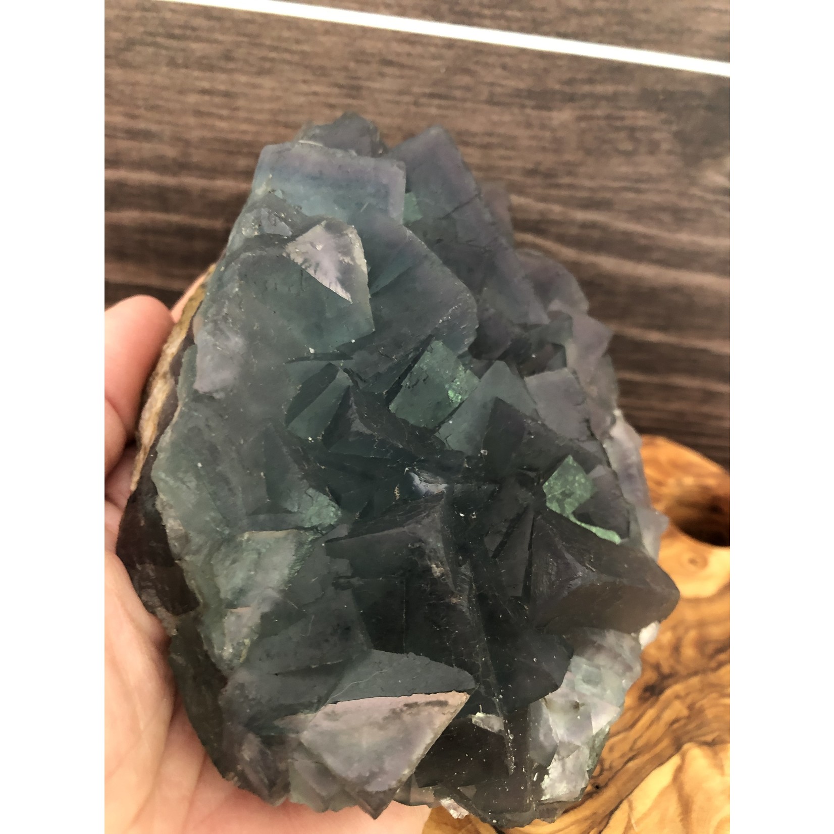 énorme grappe de fluorite verte, grand cristal de fluorite, utile pour le bien-être général, Fluorite vert profond, Fluorite brute
