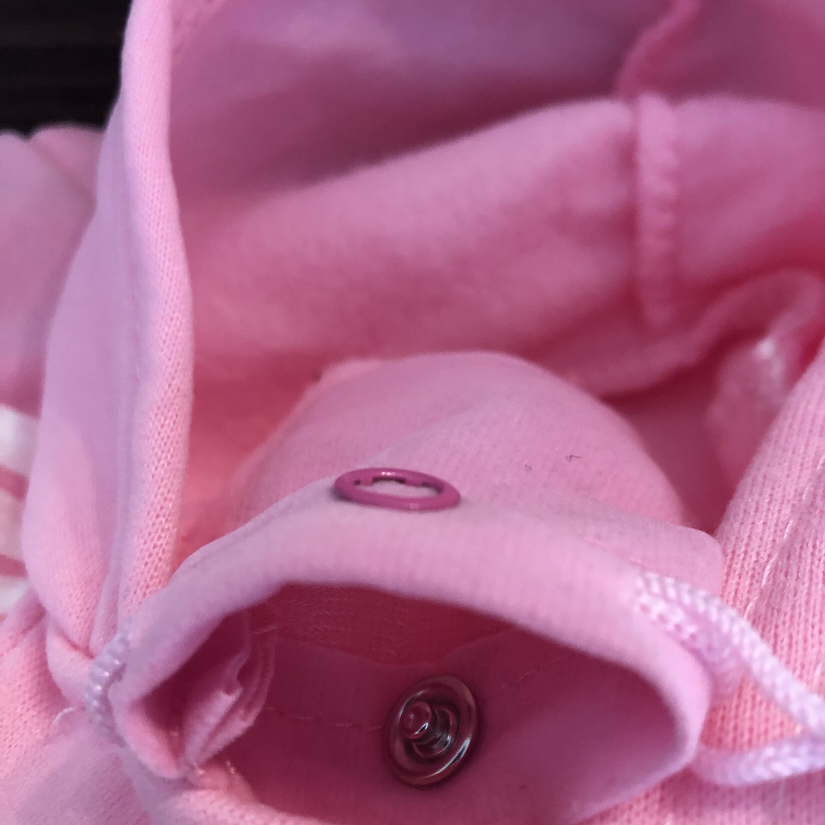 chandail the dog face pochette intégrée -rose-VENTE FINALE