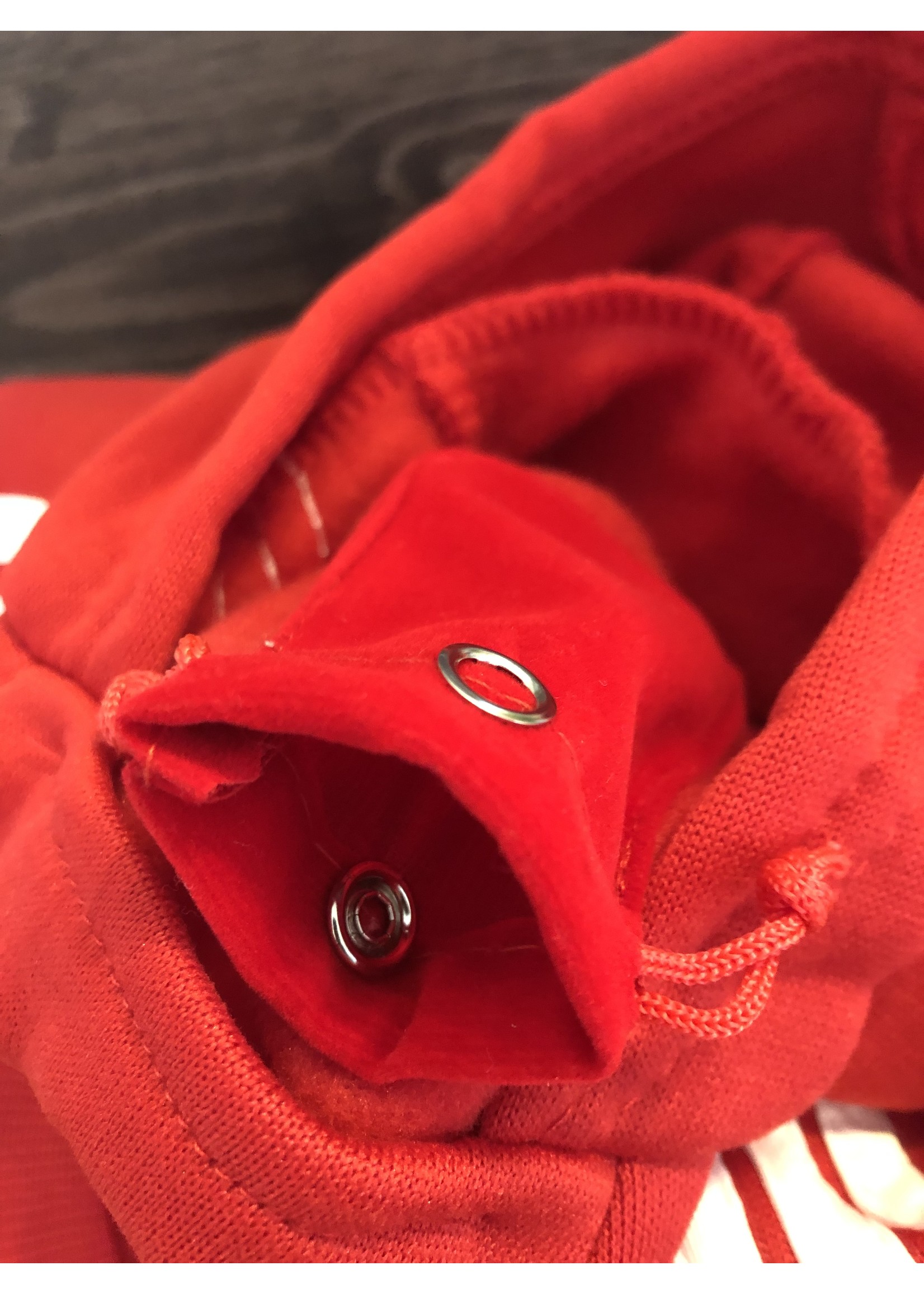 chandail adidog pochette intégrée-rouge-VENTE FINALE