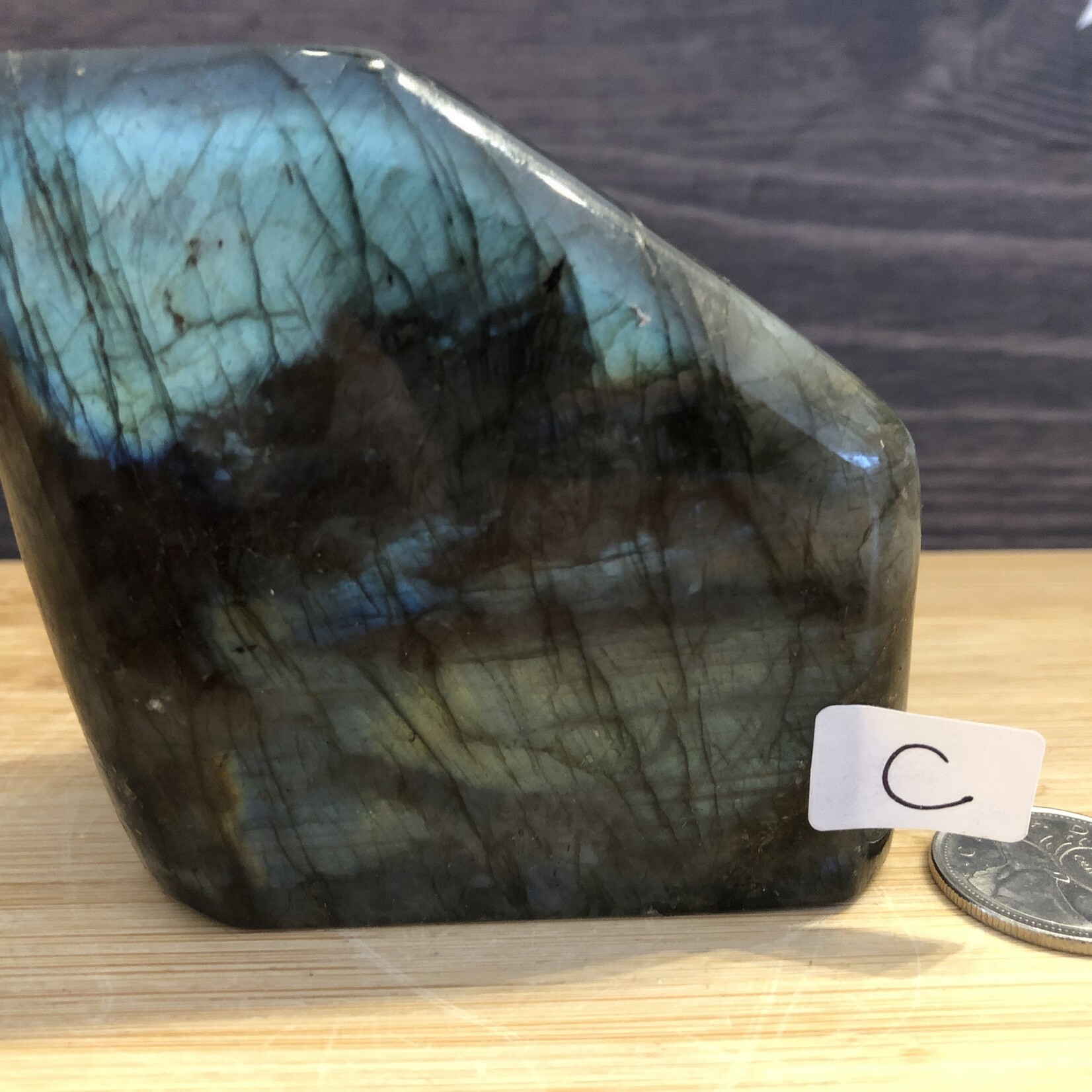 labradorite hexagonale forme libre, excellent pour renforcer l’intuition - la promotion des capacités psychiques