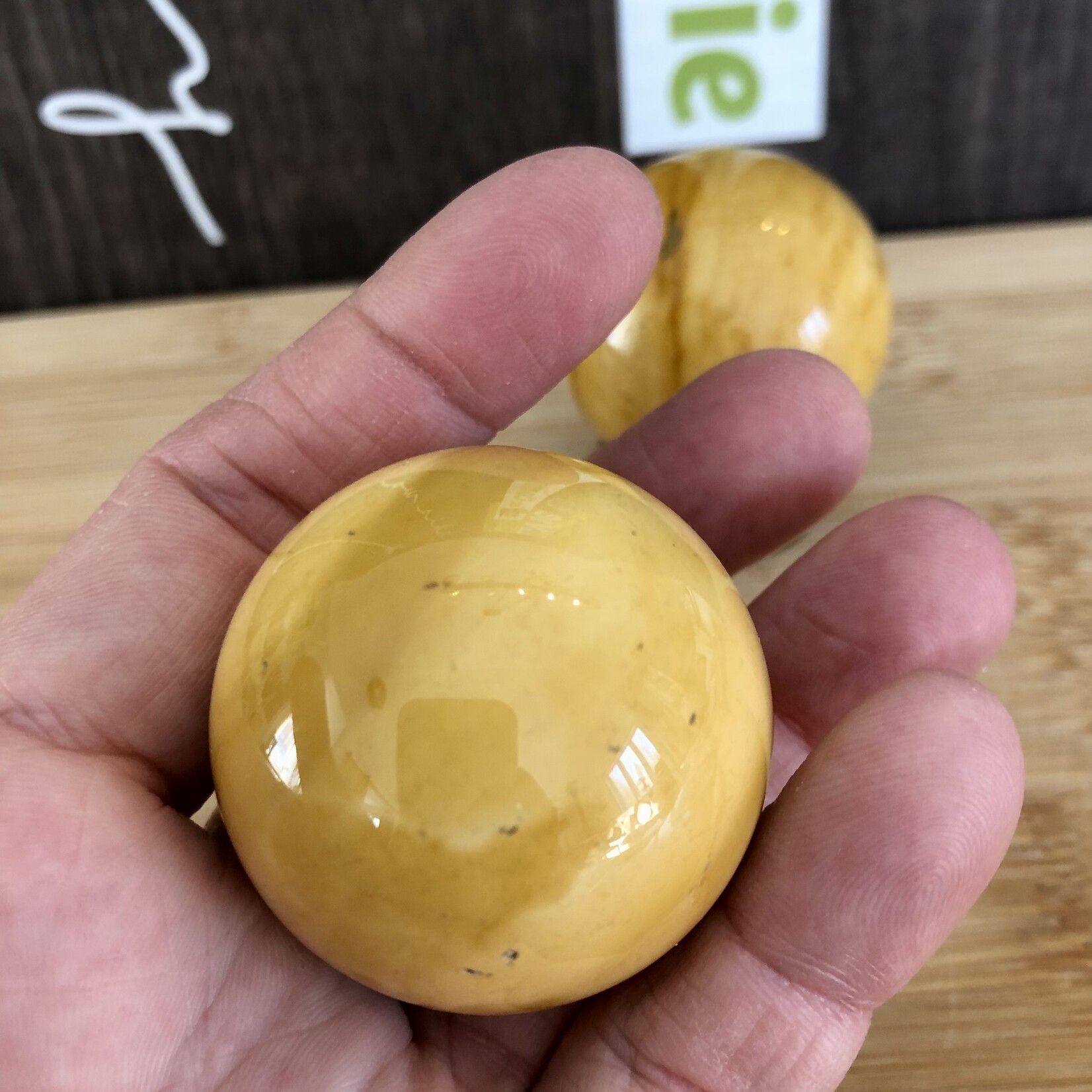 mokaite jaspe sphère petite, boule de cristal jaspe mokaïte, apporte calme et sérénité pour affronter les épreuves et les imprévus de la vie