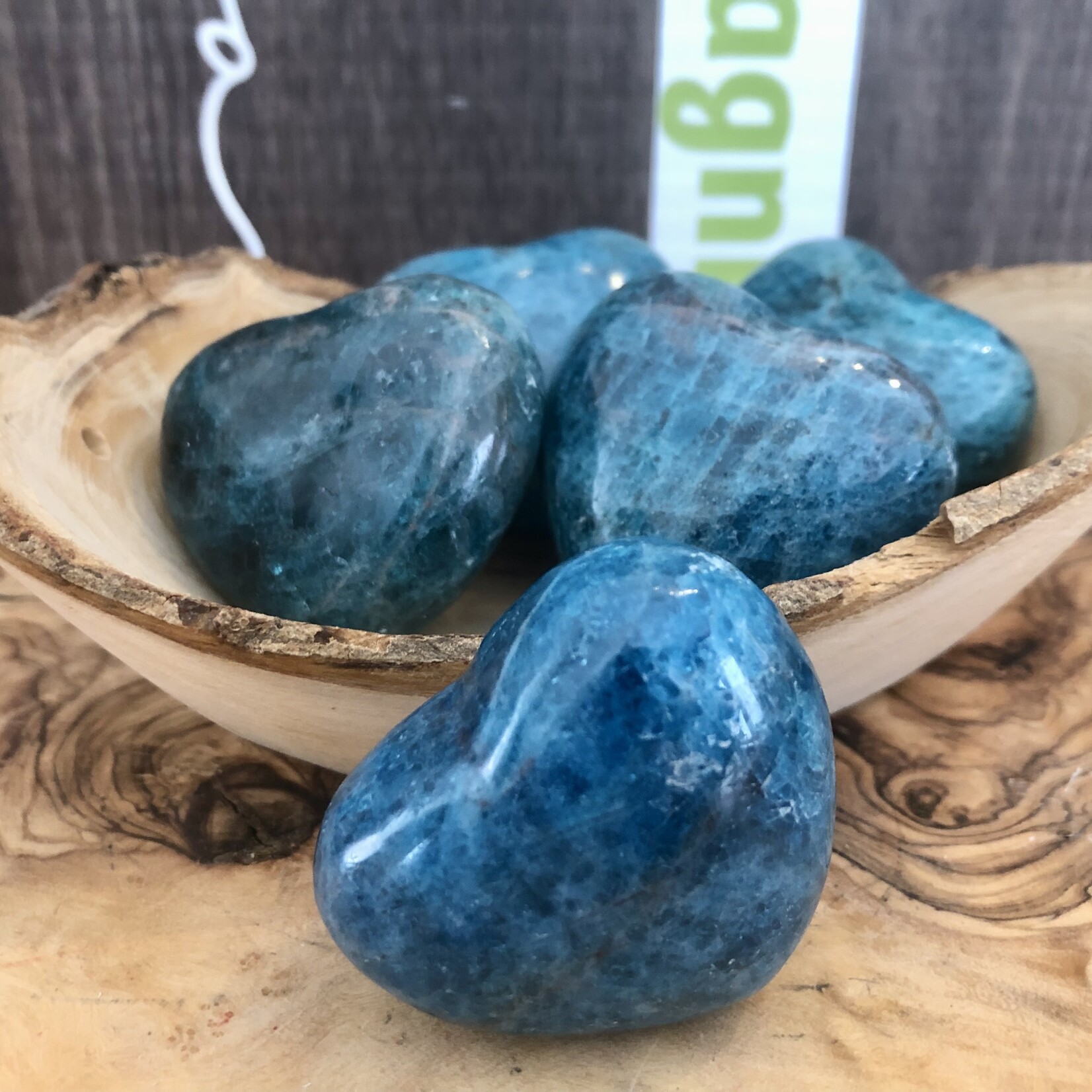 Radiant Blue Apatite Puffy Heart- Enhancing Communication and Self-Expression with Love and Clarity