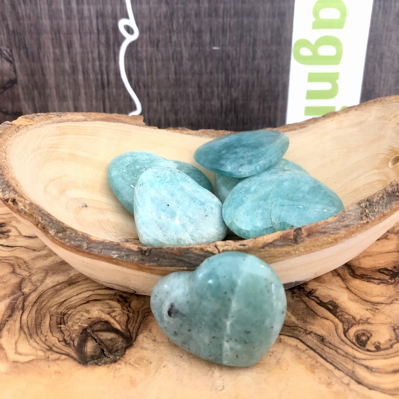 parfaite pour raviver le bonheur, fonctionne à merveille avec le chakra du cœur ainsi que le chakra de la gorge