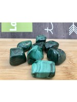 superbe malachite pierre roulée, minéral vert d'excellente qualité