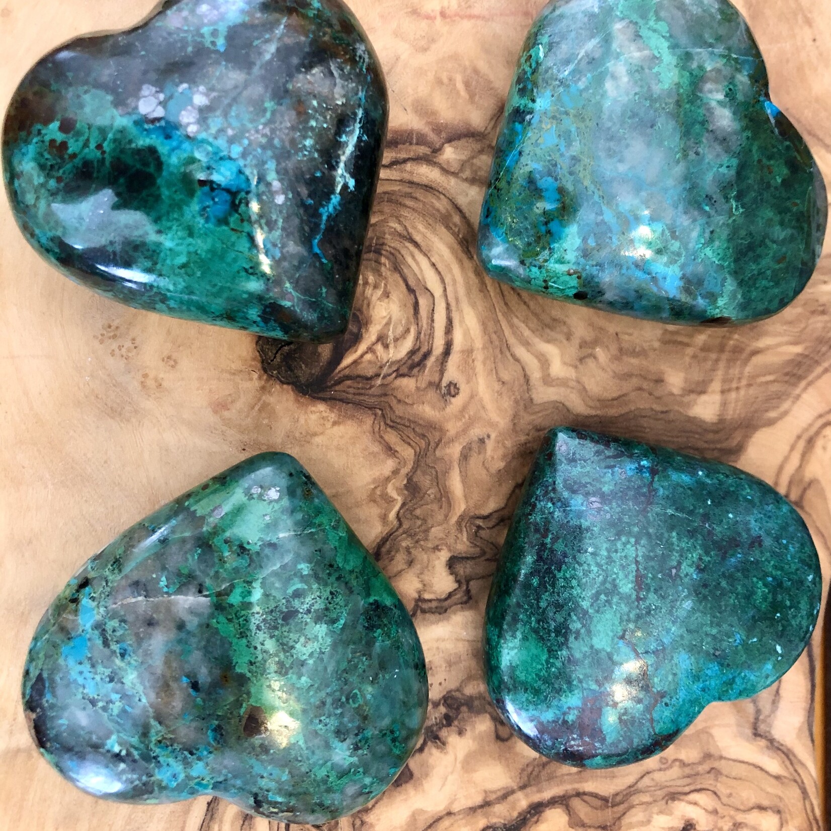 Chrysocolla Puffy Heart – Emotional Balance and Healing