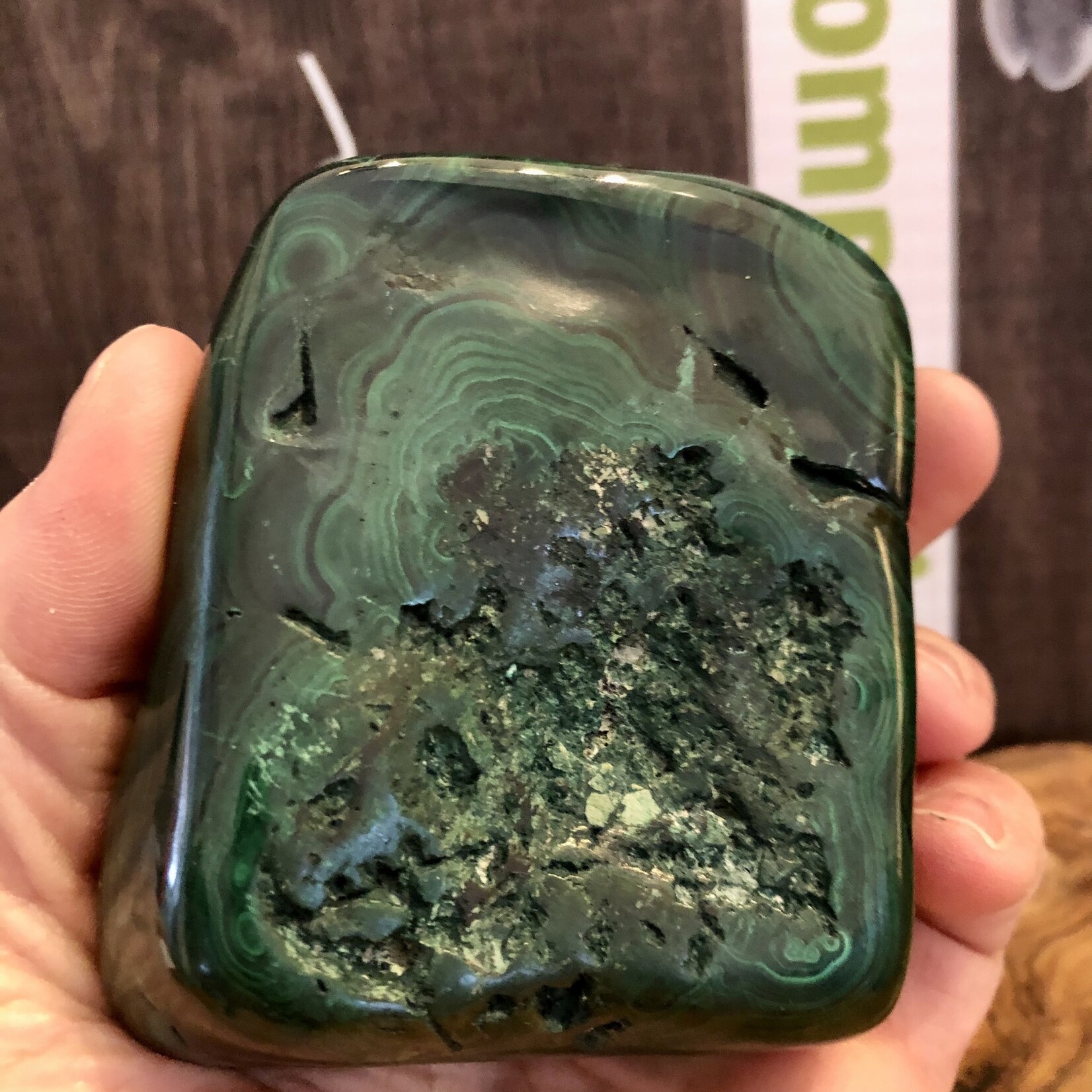 Energizing Malachite Free Form – Dark Green Hue Boosts Self-Confidence with Stunning Patterns
