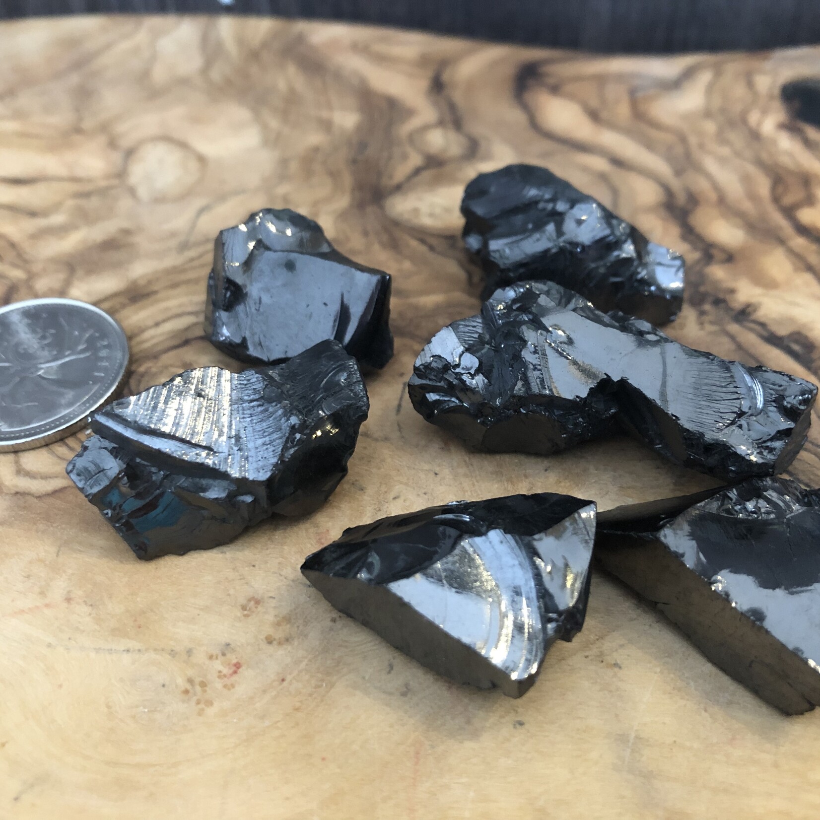 Cluster de Shungite Élite Brut – Énergie Naturelle Authentique, Harmonie Émotionnelle et Spirituelle