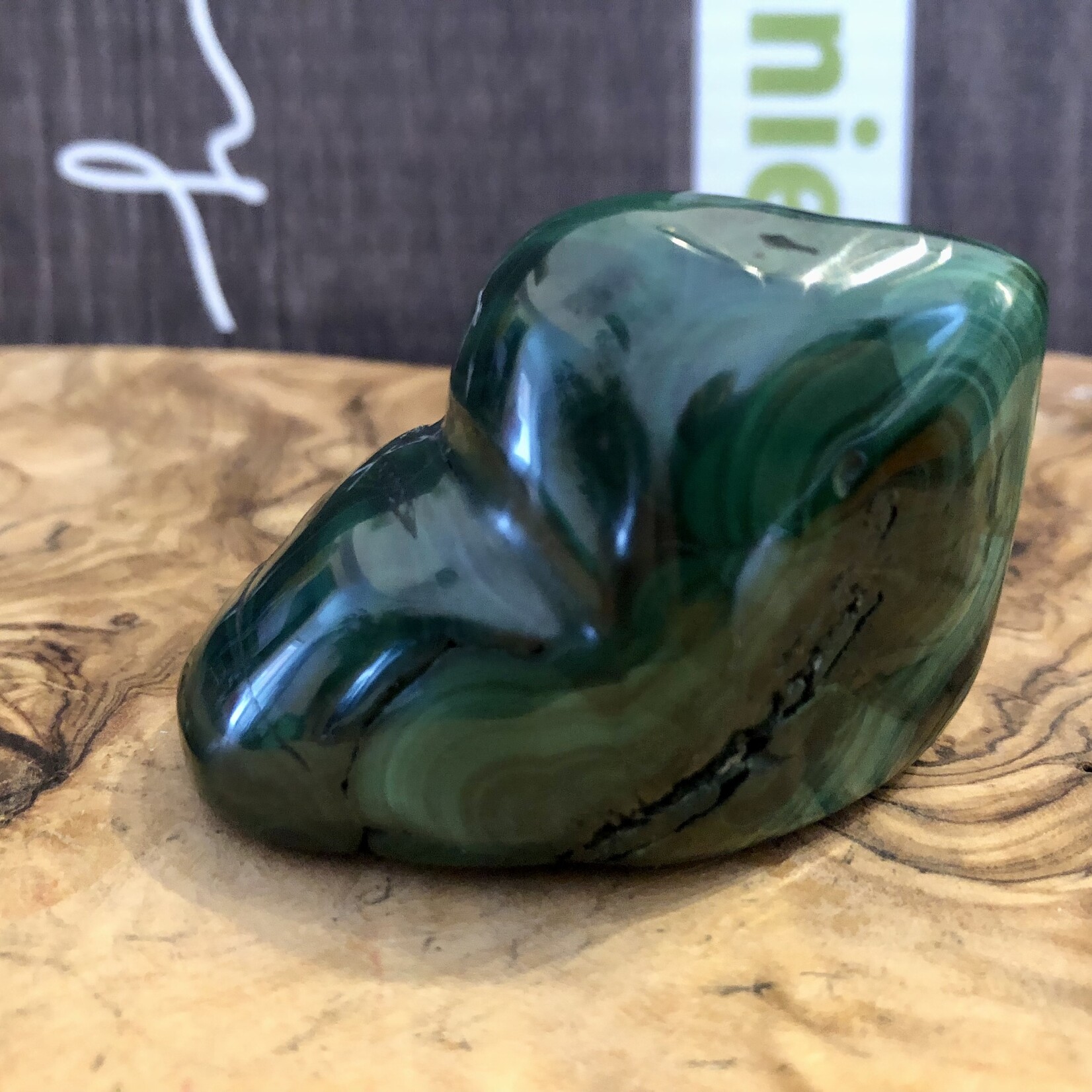 pretty malachite freeform, used for meditation and dream interpretation