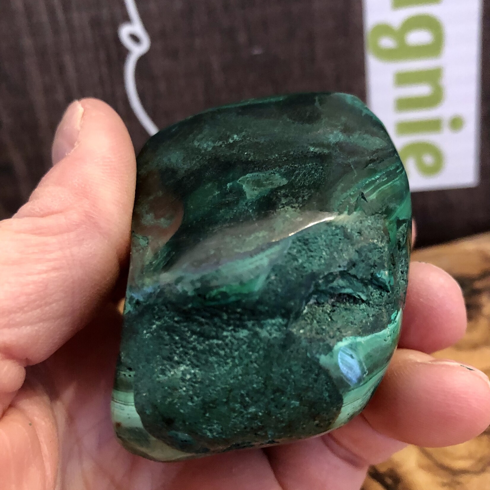 energizing malachite free form, it improves self-confidence