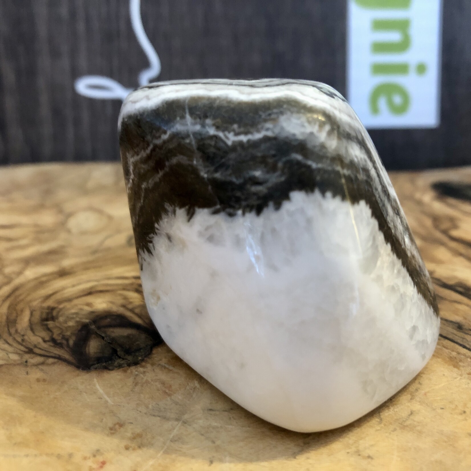 soft tiger calcite polished, zebra calcite, connects the emotions with the intellect