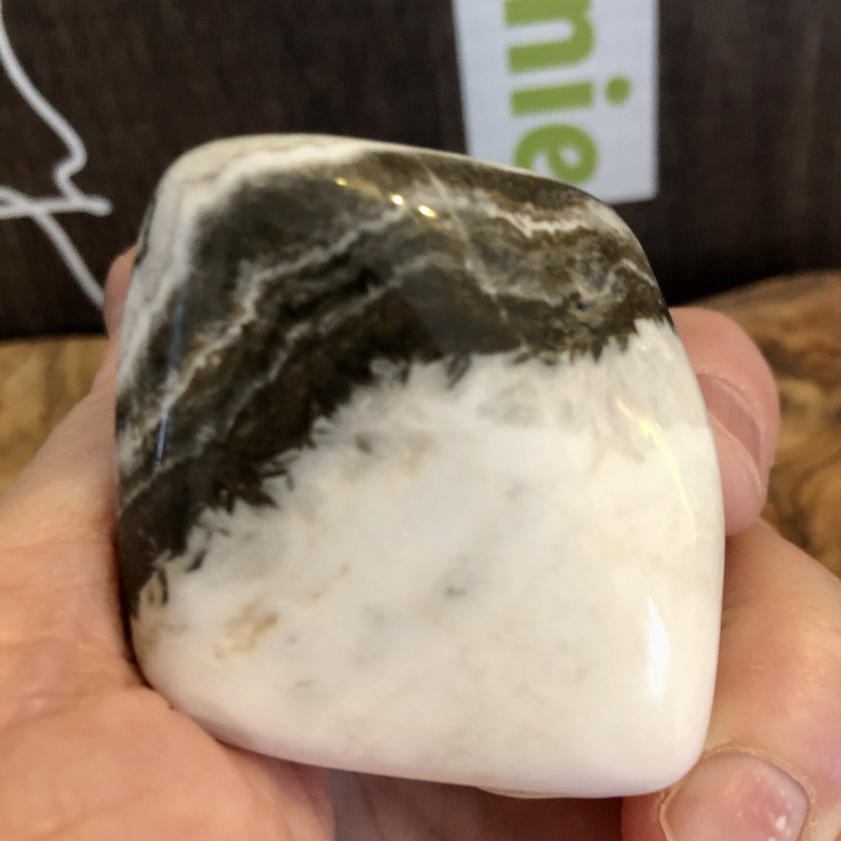 soft tiger calcite polished, zebra calcite, connects the emotions with the intellect
