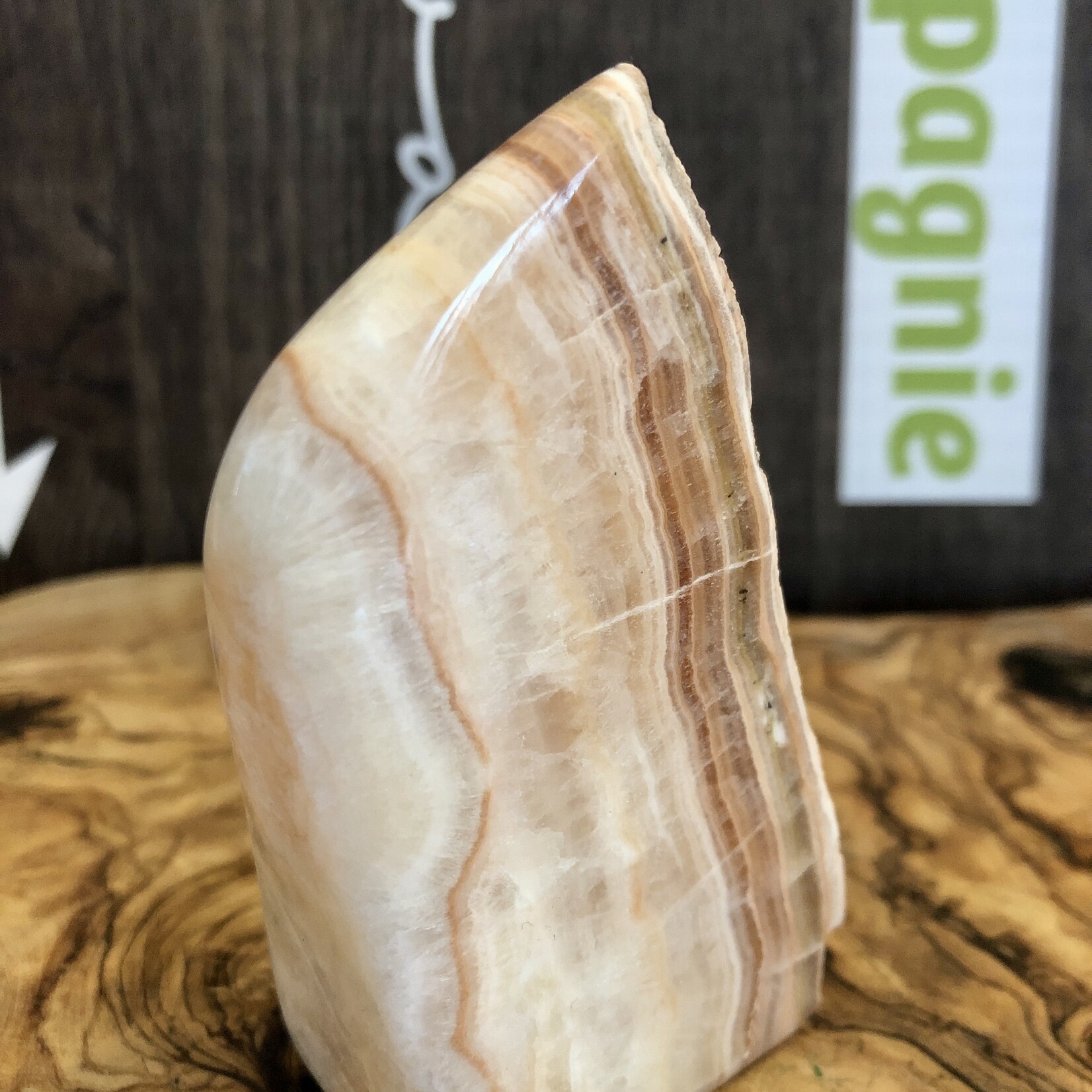 douce calcite à bandes polie, calcite orange, aide à accéder à un guidage supérieur et à sa connexion à l'ensemble