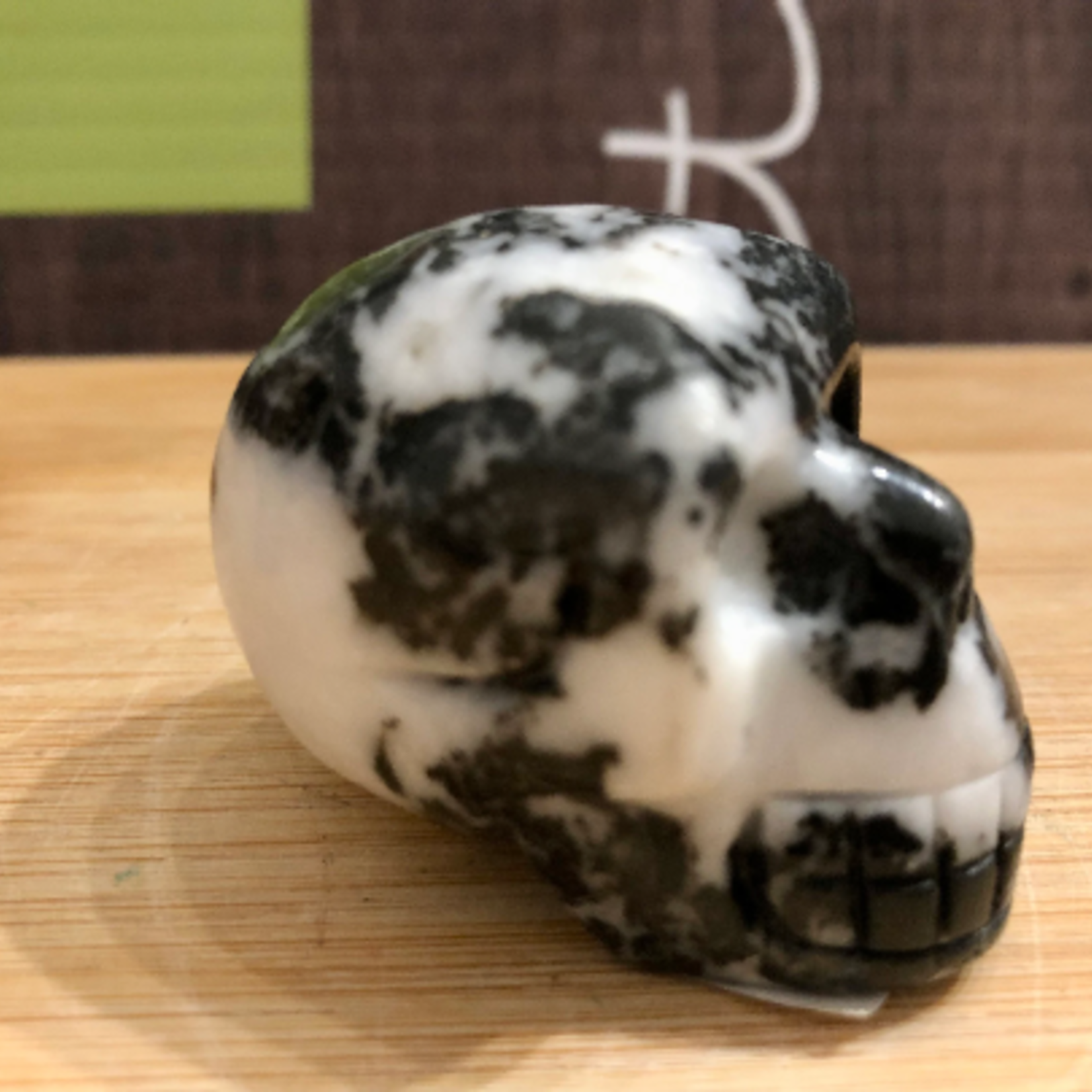perfect skull stone, lava stone, tiger calcite, known for their healing and healing vibrations, on the physical, mental and spiritual levels