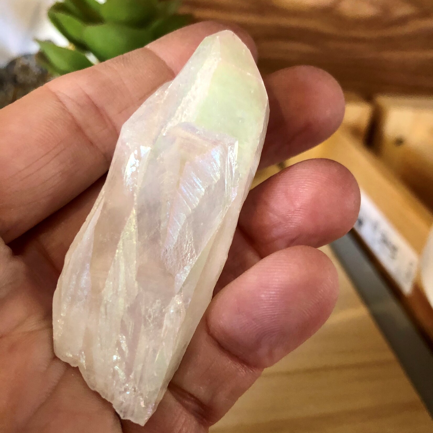 angel aura quartz