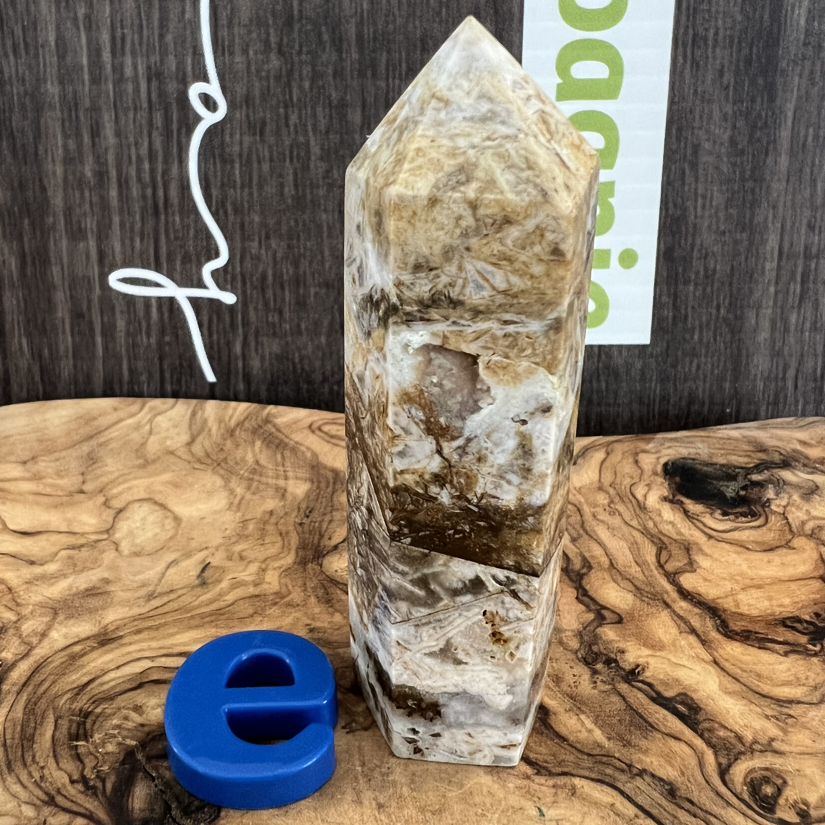 Dragon Veins Agate Tower – Path to Love and Happiness