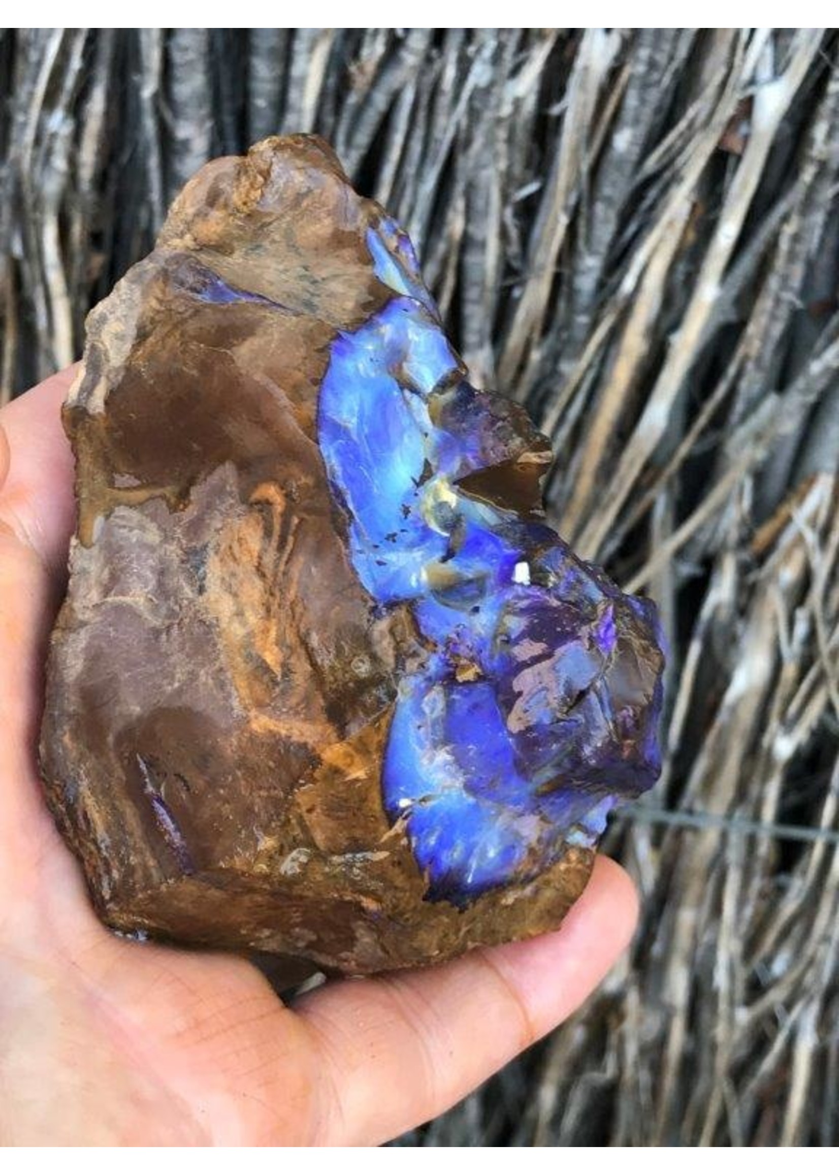 magnificent rough boulder opal, opal from Australia, influences blood circulation and soothes mood swings and boosts self-confidence
