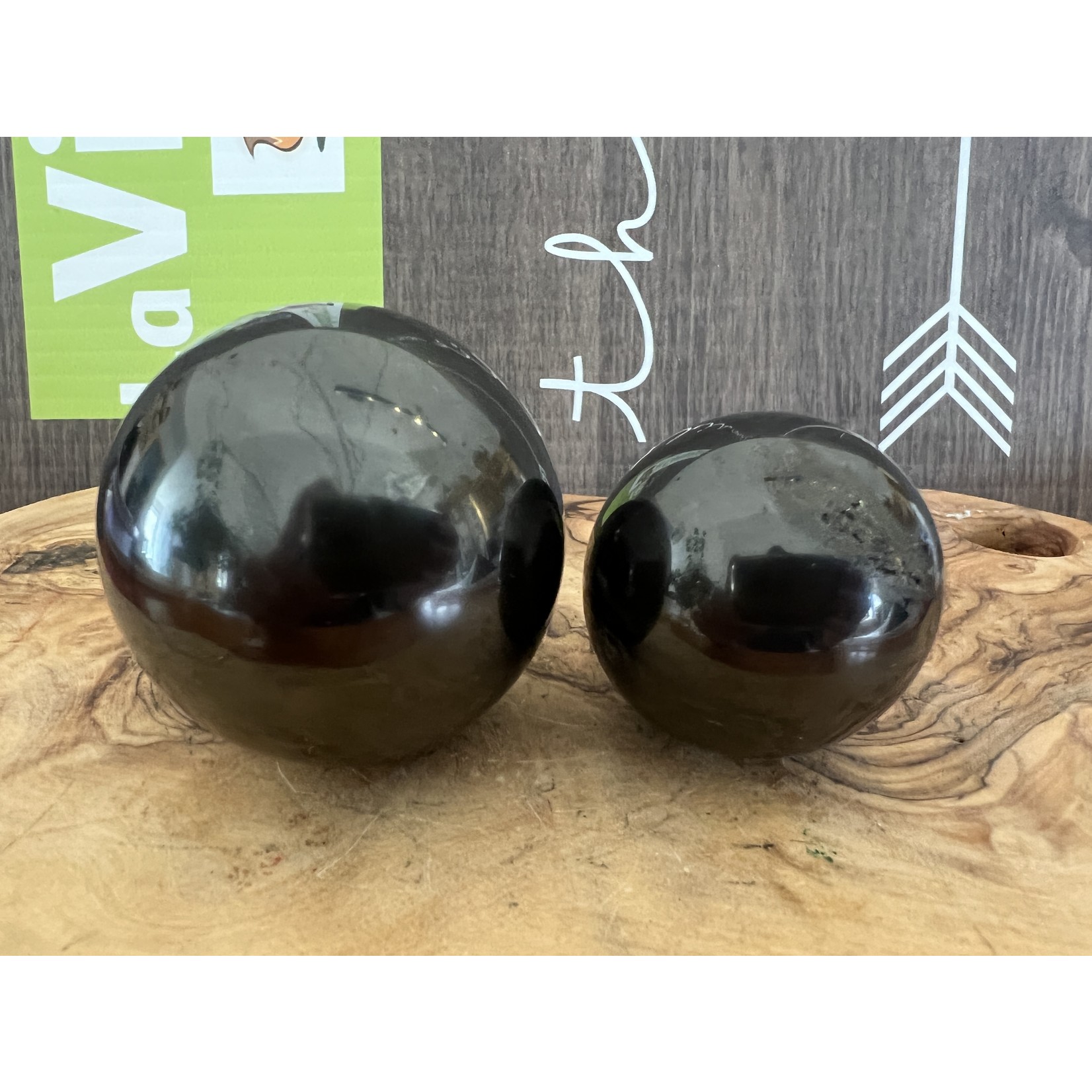 natural shungite sphere, black stone has a unique and remarkable ability, neutralizes electromagnetic disturbances harmful to health