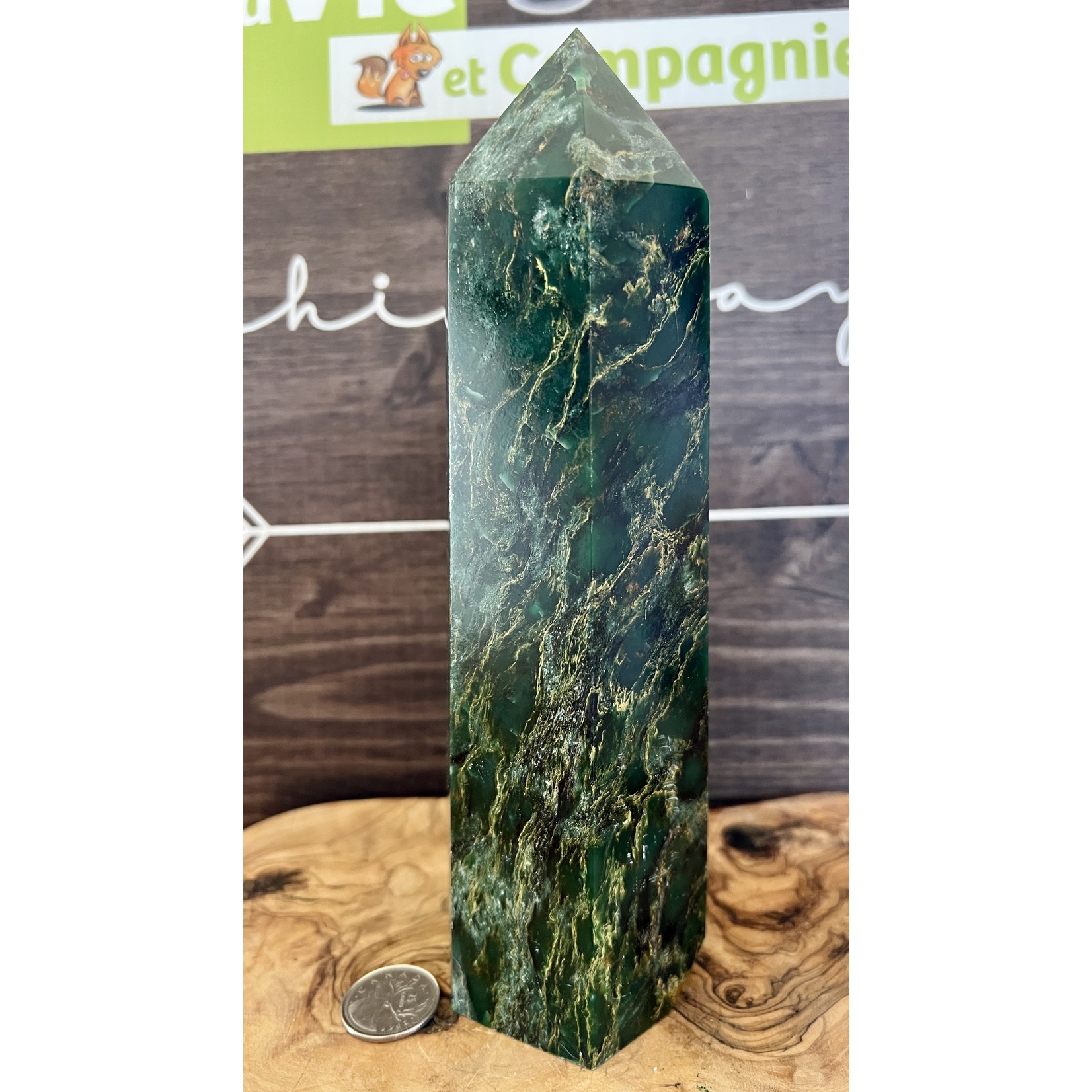extra large emerald tower, helps strengthen the immune system, has the power to fight against viral diseases such as the flu angina pectoris