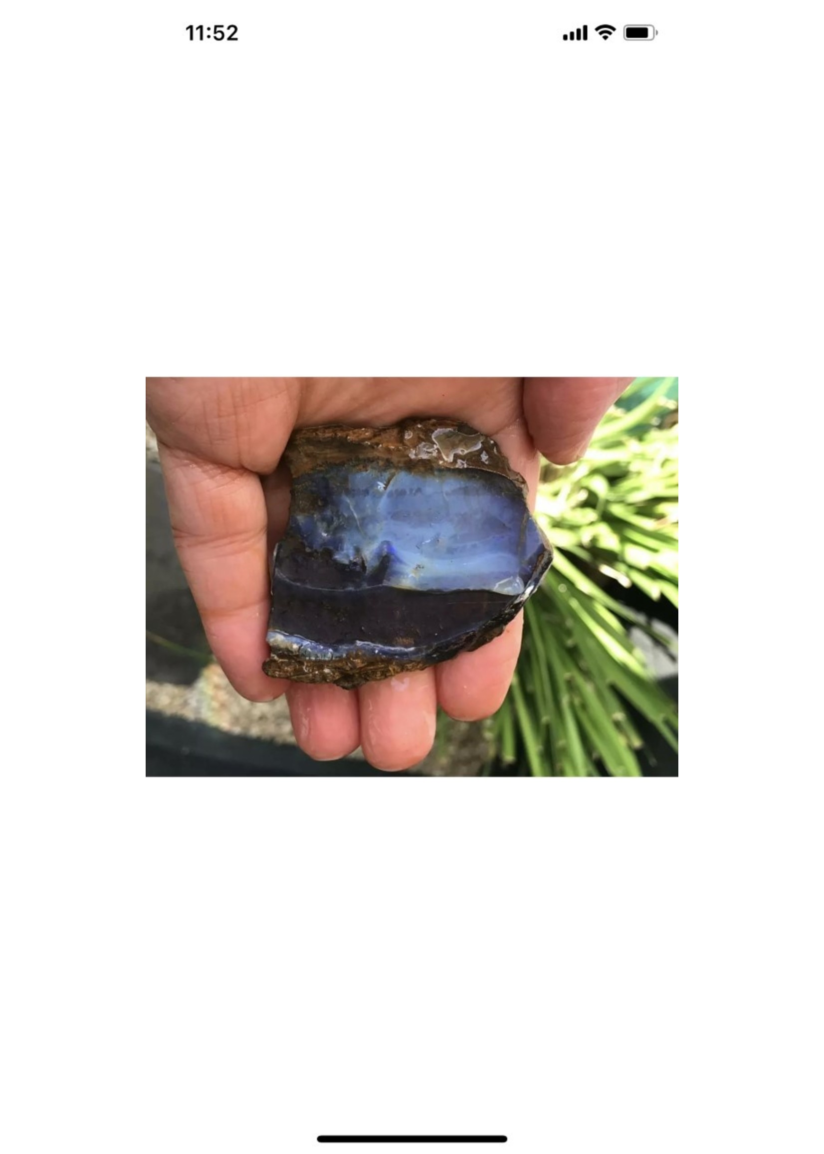 large opale boulder plate, symbolise la lumière, l'espoir, l’apaisement et l’harmonie