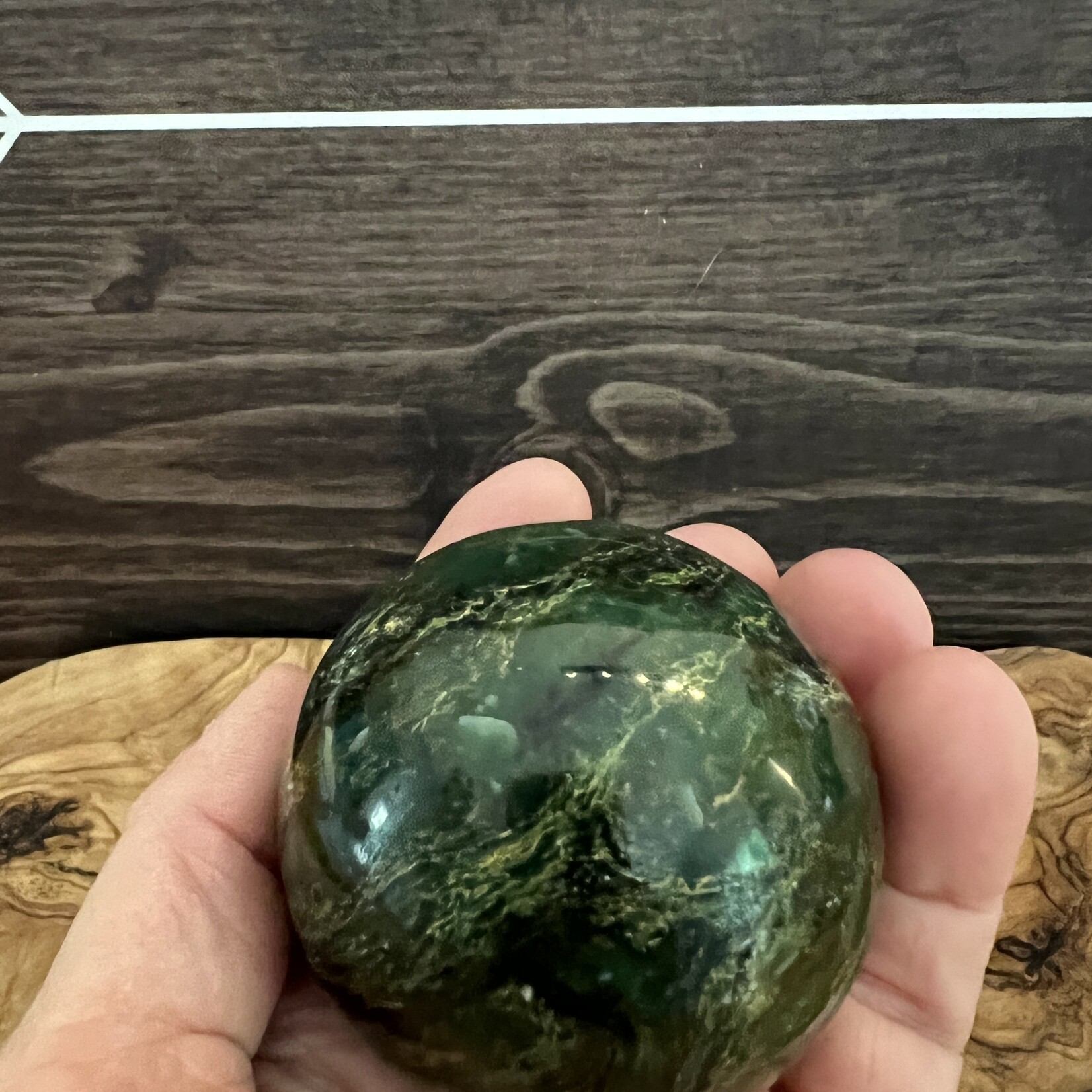 Grande Sphère d’Émeraude – Guérison du Chakra du Cœur & Énergie d’Abondance