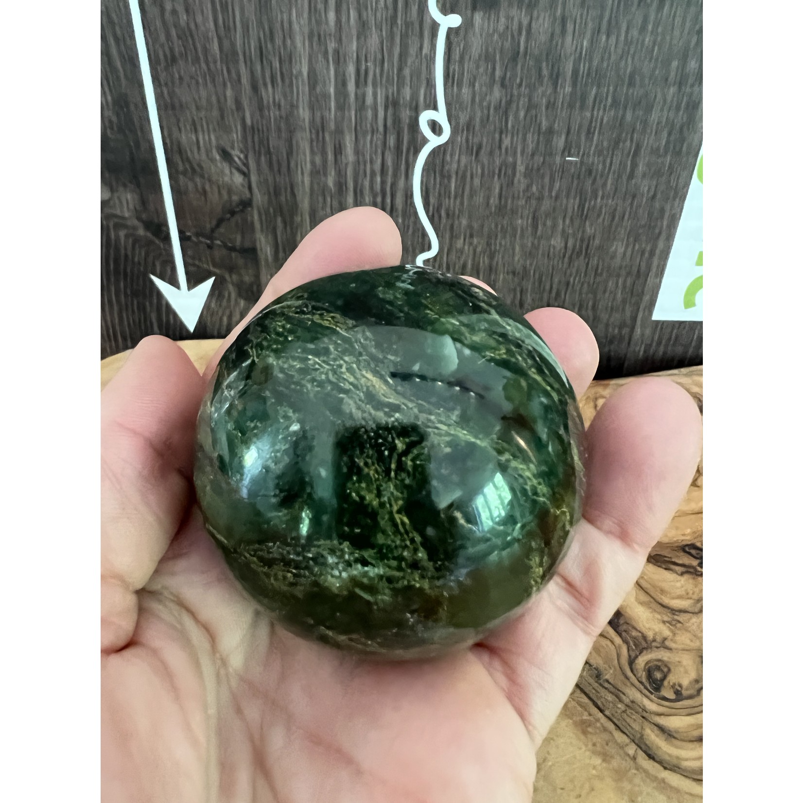 large emerald sphere, helps strengthen the immune system, has the power to fight against viral diseases such as the flu angina pectoris