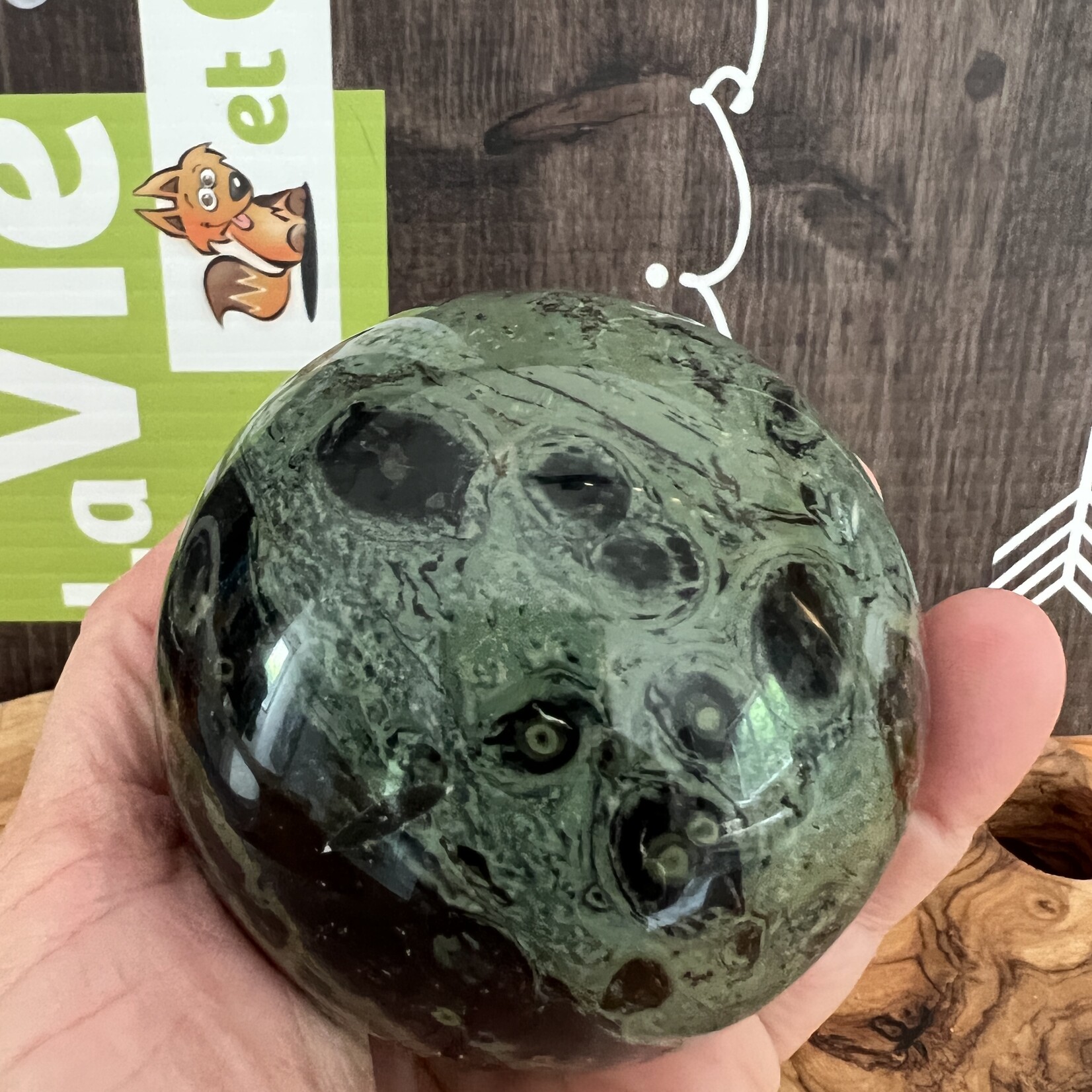 impressive kambaba jasper sphere XL, helps to enjoy the present moment without dwelling on the past or being anxious about the future