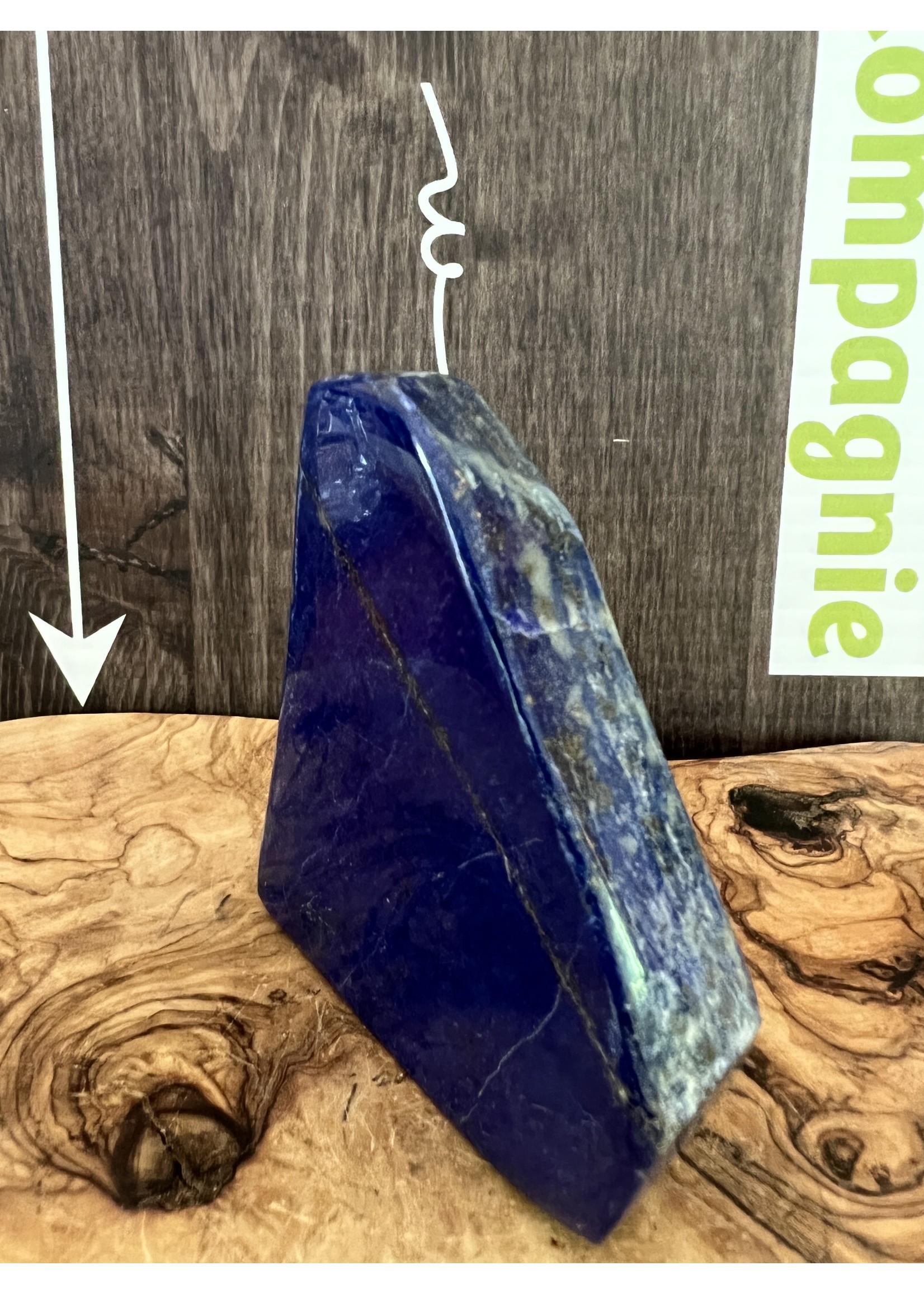 attractive piece of lapis lazuli freeform, beneficial for the respiratory system, cleansing organs and the nervous system