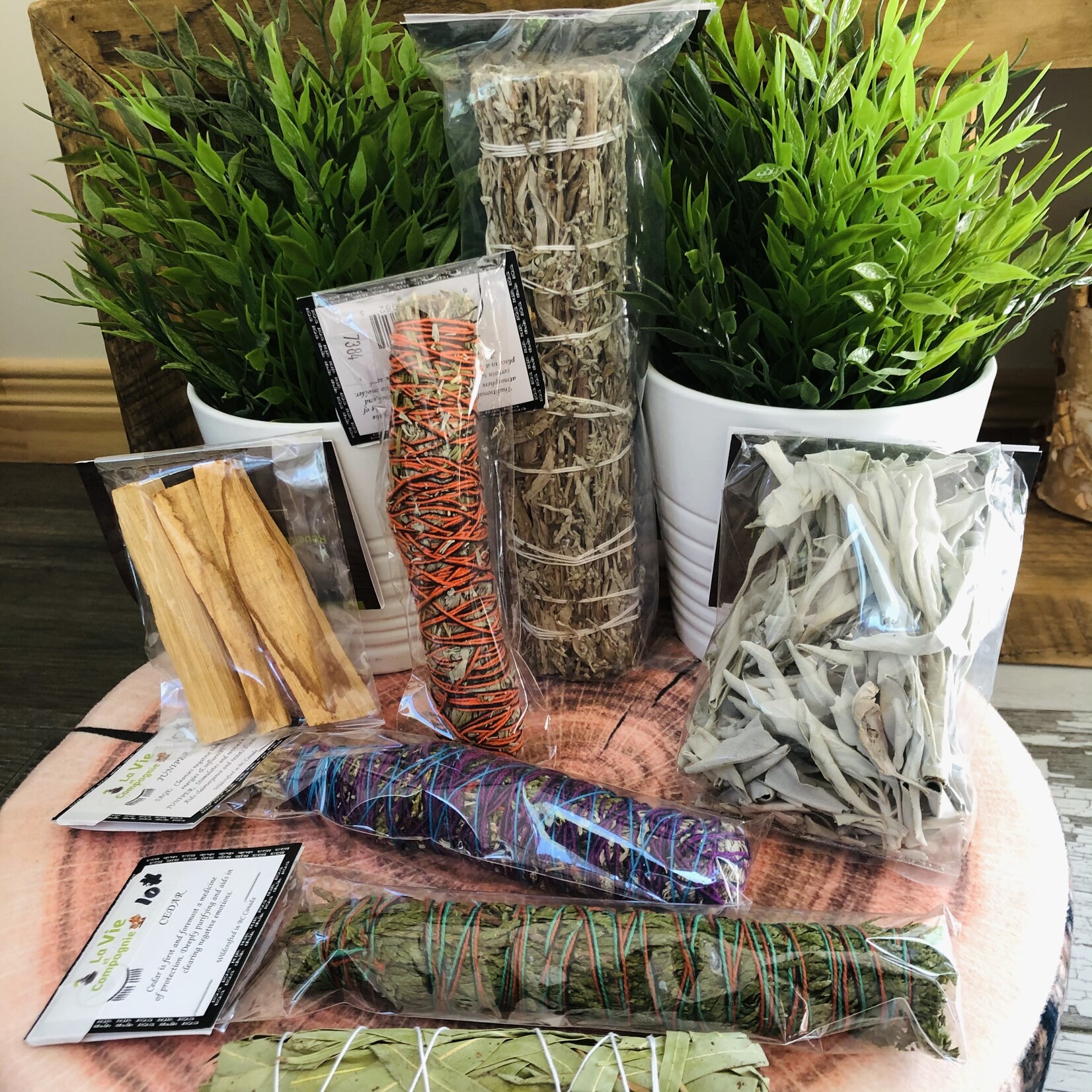 Sage and Juniper Smudge Stick- Bright and Invigorating Scent for Revitalization of Body, Mind, and Spirit
