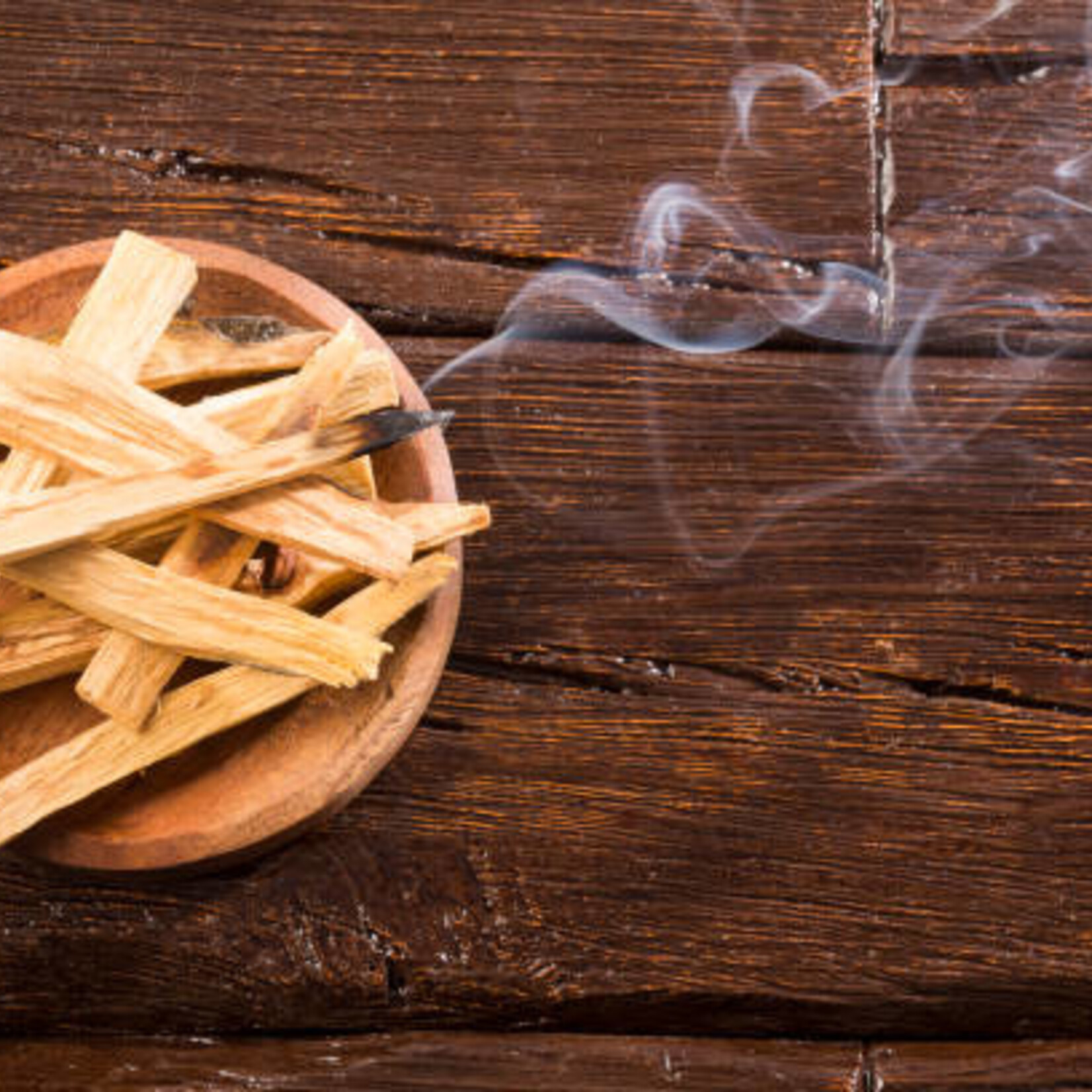 bâtons de Palo Santo (3), ce bois sacré est utilisé depuis des milliers d'années par les chamans et les guérisseurs parmi la population inca