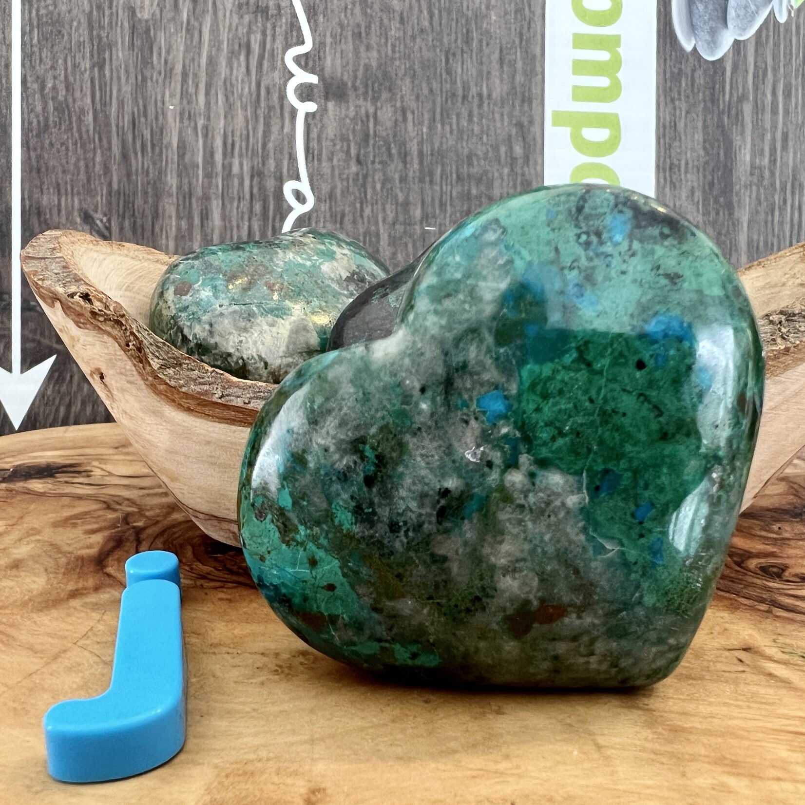 Chrysocolla Puffy Heart – Emotional Balance and Healing