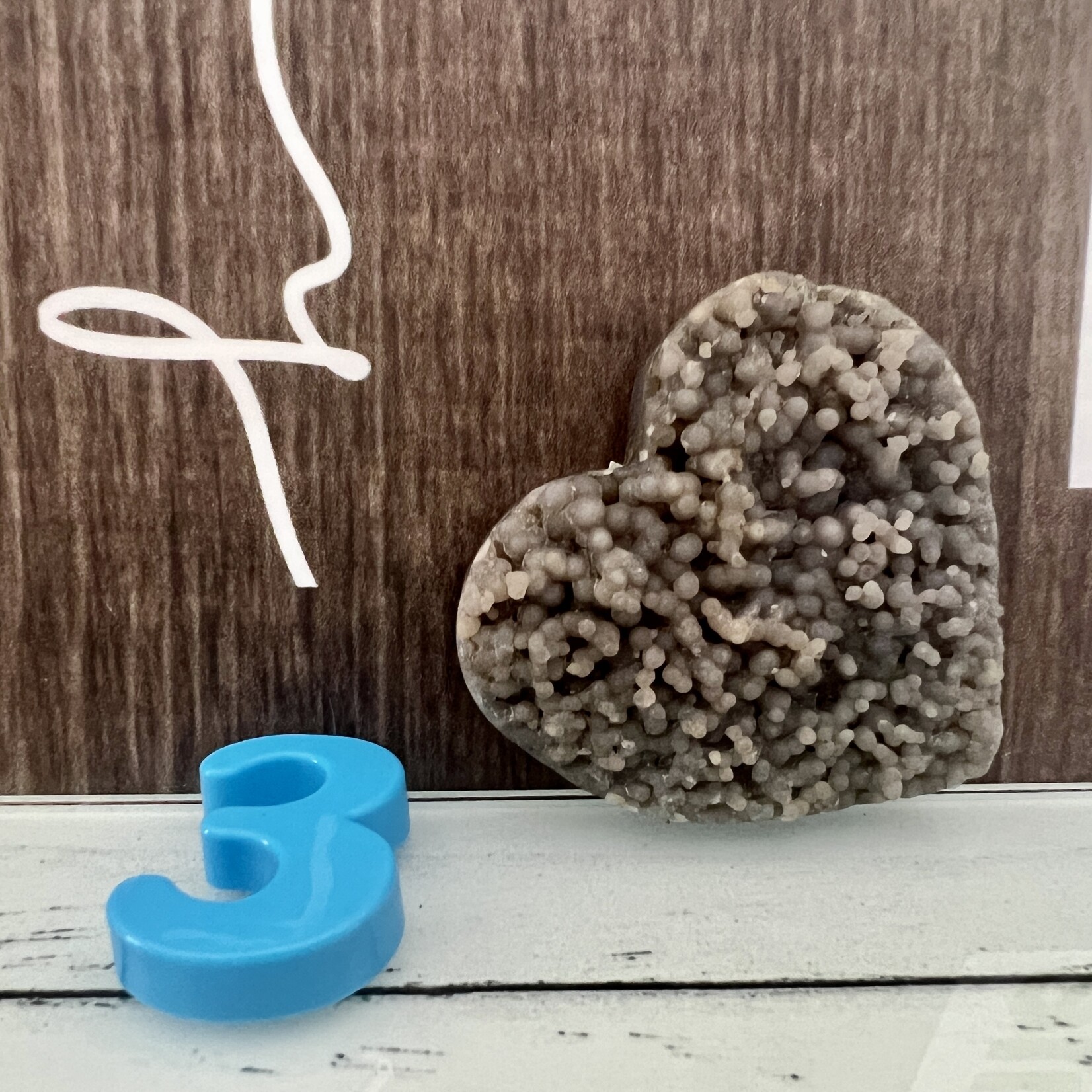 fantastic heart grape agate, helps to solve problems and doubts, to communicate well, protects from malevolent spirits