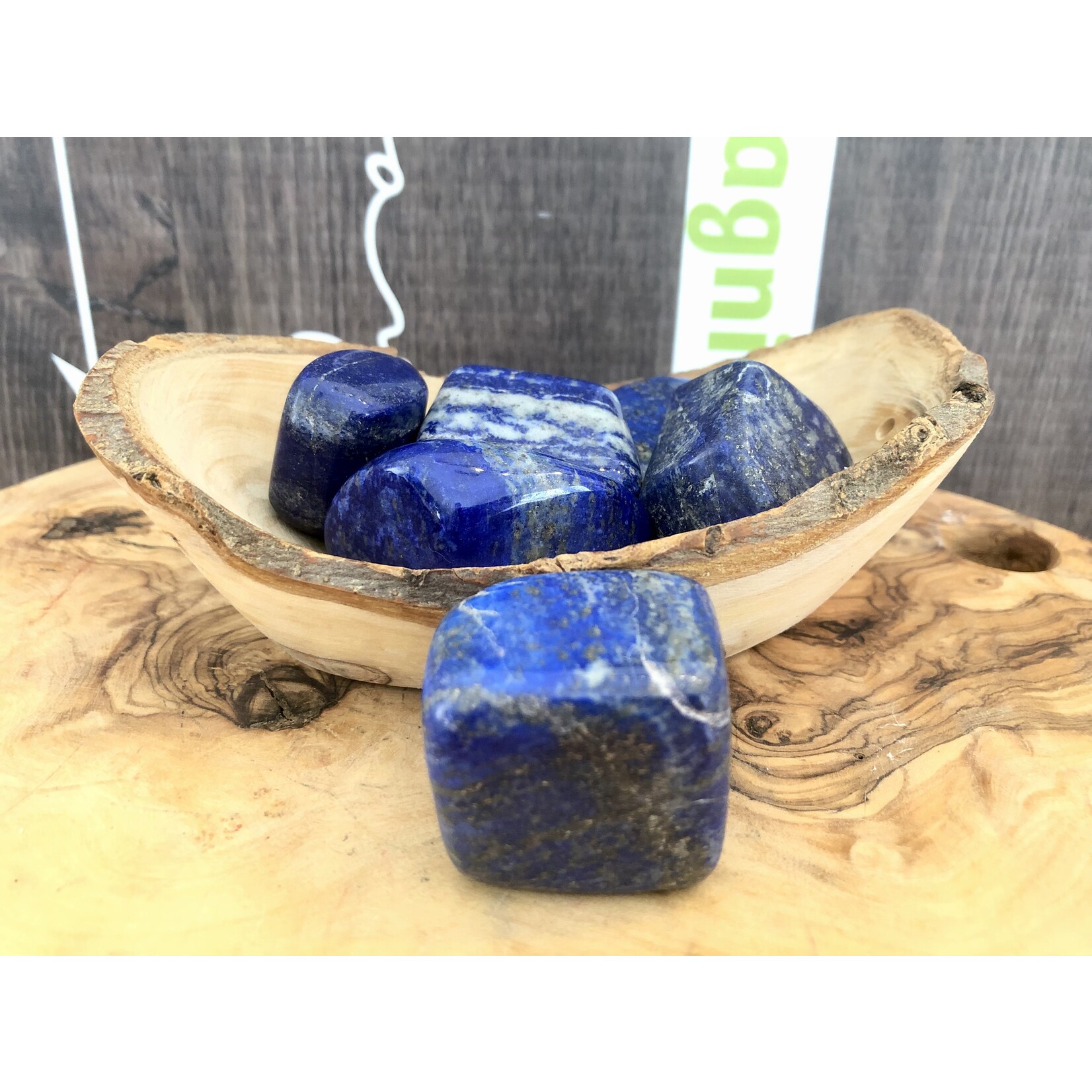 Sélectionnez une pierre roulée en lapis-lazuli – Qualité supérieure pour soulager la migraine et calmer l'anxiété