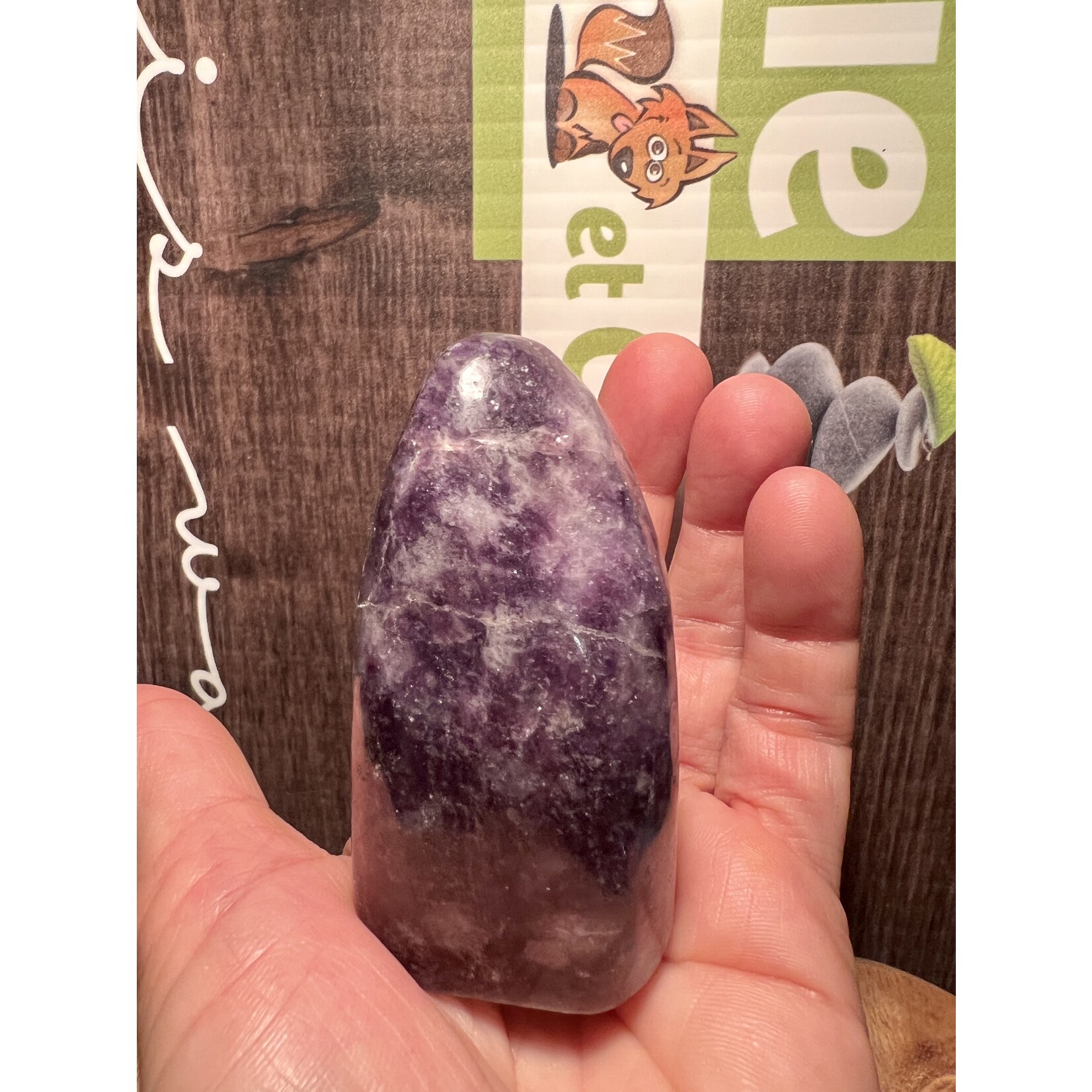 Forme libre de lépidolite violette – Bijou serein qui soulage le stress et calme l'esprit