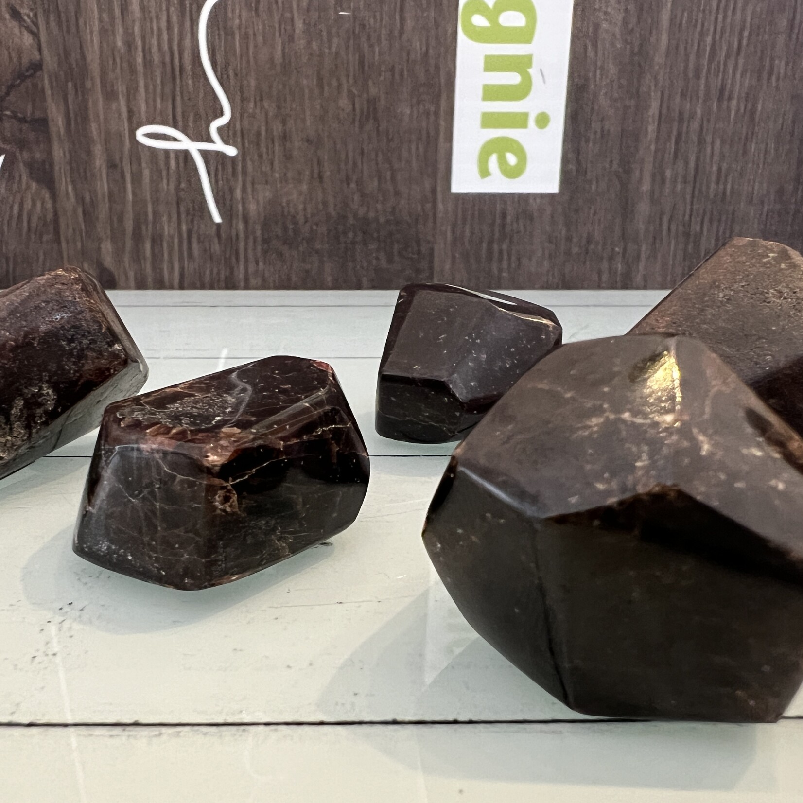 Garnet Tumbled Stones – Emotional Healing and Vitality Booster