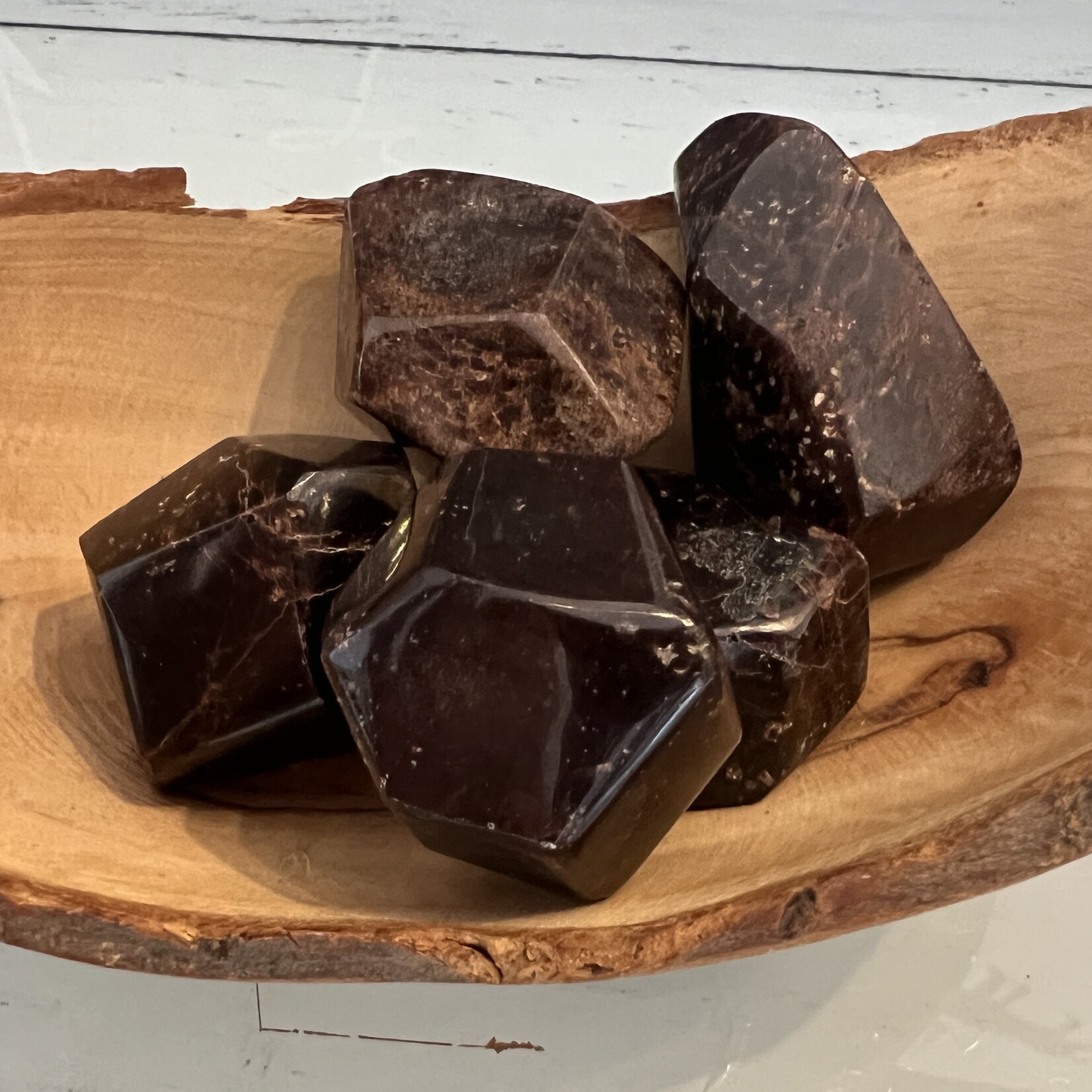 Garnet Tumbled Stones – Emotional Healing and Vitality Booster
