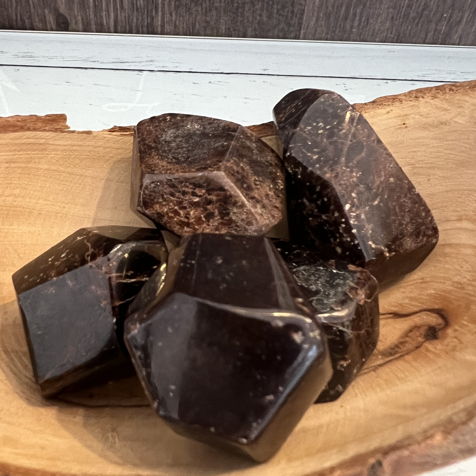 Garnet Tumbled Stones – Emotional Healing and Vitality Booster