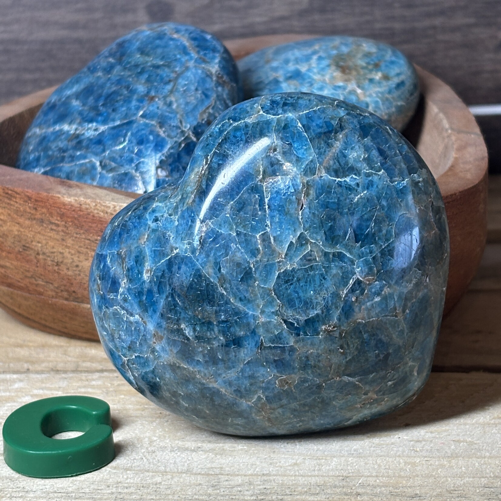 Radiant Blue Apatite Puffy Heart- Enhancing Communication and Self-Expression with Love and Clarity