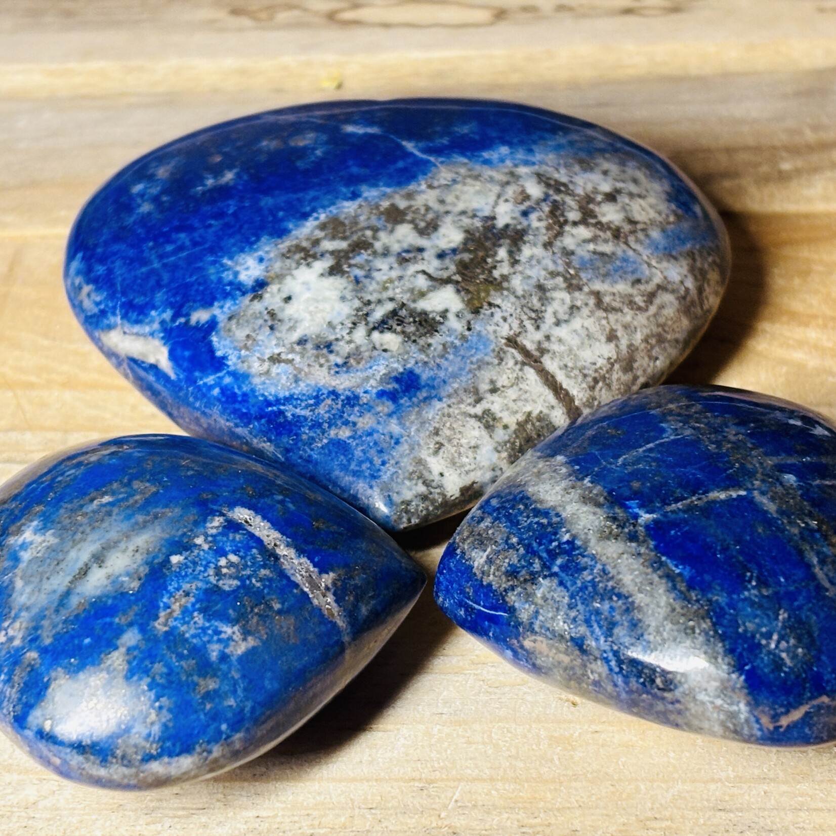 Cœur de Sagesse : Lapis-Lazuli Gonflé - Forme Unique - Teinte Bleu Profond