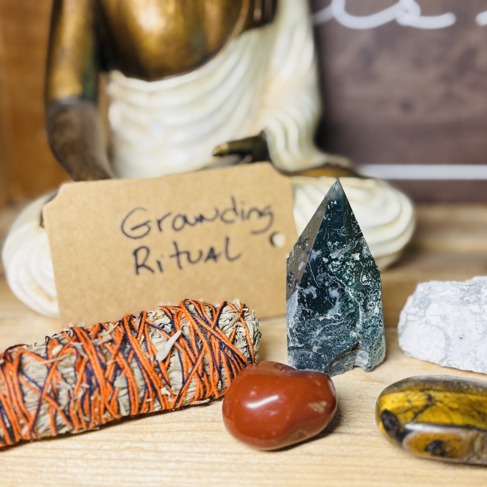 Gift Box – Inner Clarity, Grounding & Love Ritual kits – Boulder Opal, Pyrite, Charoite, Moss Agate, Red Jasper, Howlite, Rose Quartz, Rhodonite