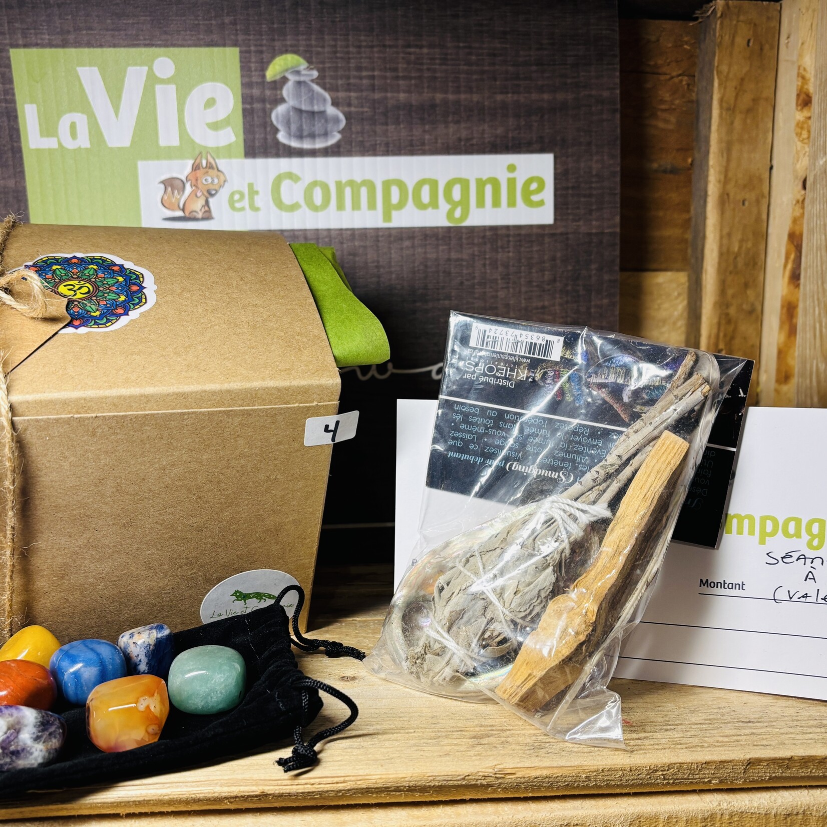 Gift Box – Beginner’s Discovery, Serenity & Relaxation & Energy & Vitality Kits – Selenite, Howlite, Rose Quartz, Agate, Carnelian, Citrine, Red Jasper, Tiger Eye
