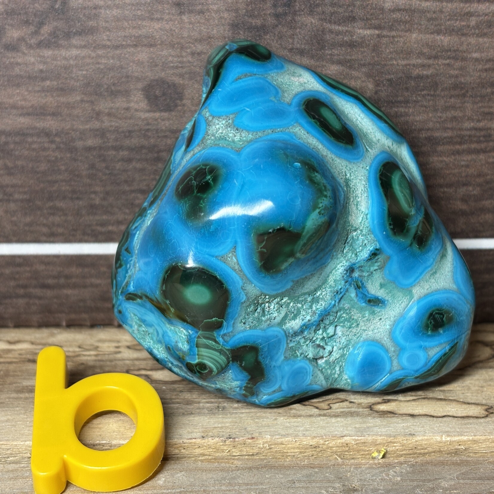 Polished Chrysocolla Crystal – Soothing Blue-Green Stone for Emotional Healing, Inner Peace & Clear Communication – Various Sizes