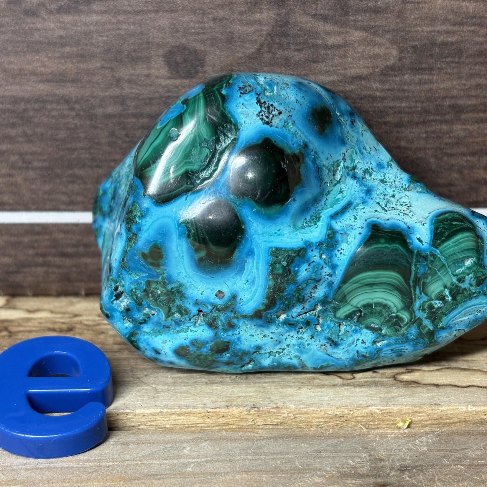 Polished Chrysocolla Crystal – Soothing Blue-Green Stone for Emotional Healing, Inner Peace & Clear Communication – Various Sizes